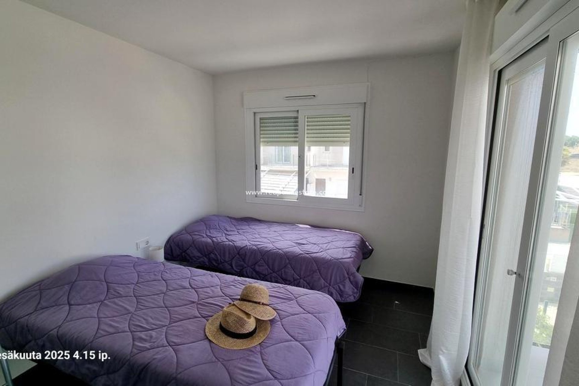 Återförsäljning - Villa -
Torrevieja - Aguas Nueva