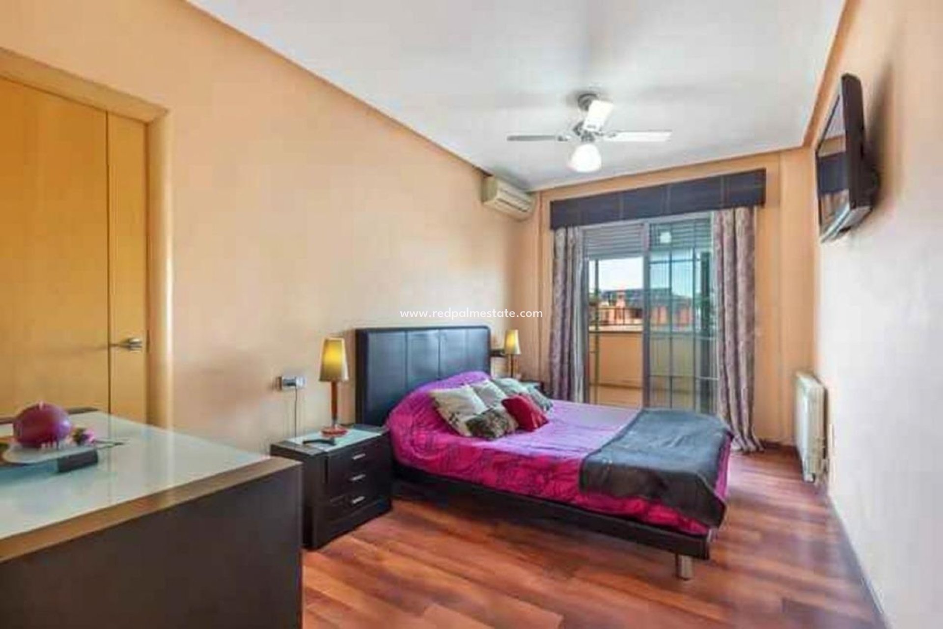 Återförsäljning - Villa -
Torrevieja - Aguas Nueva