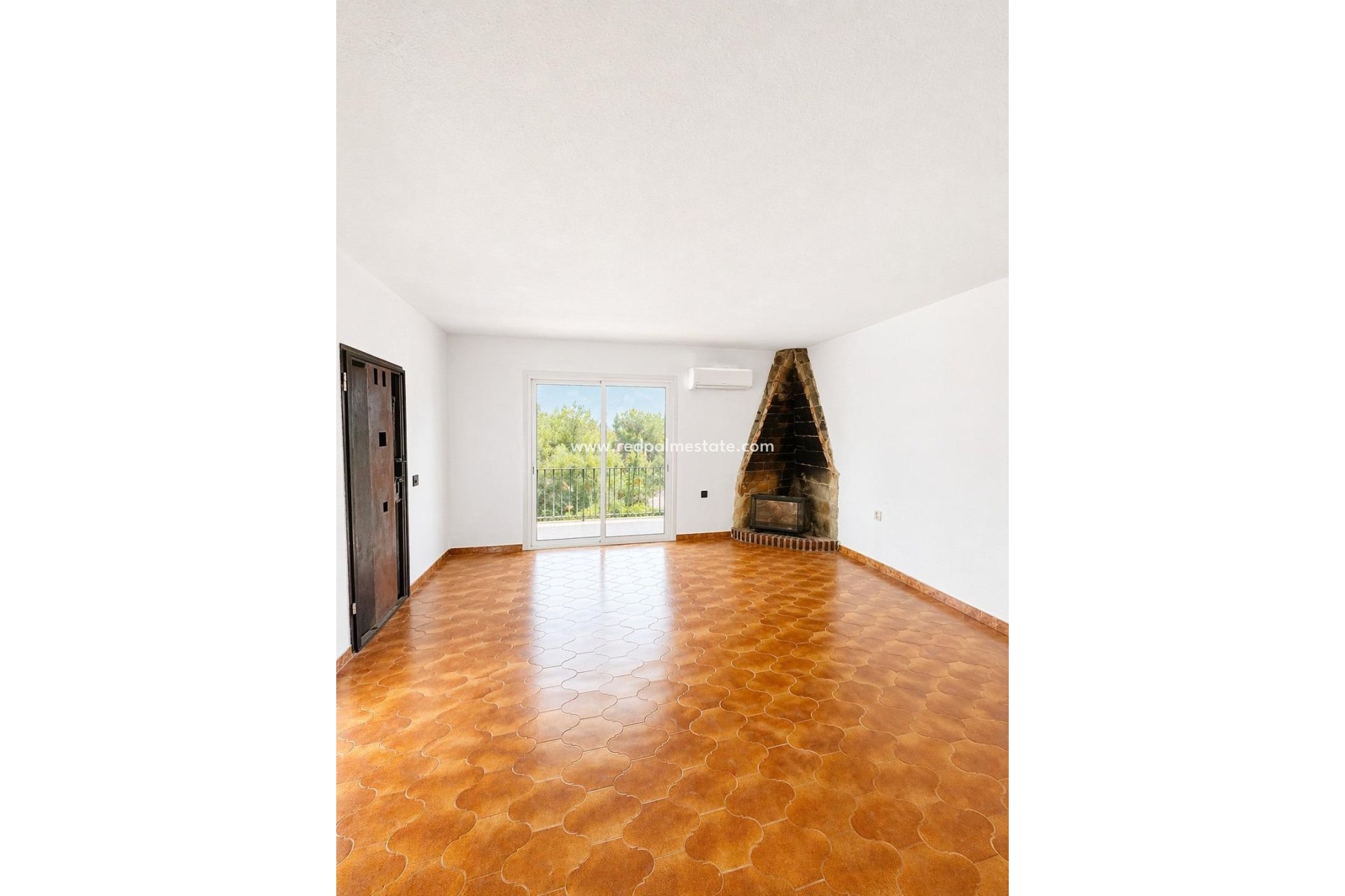 Återförsäljning - Villa -
Torrevieja - Aguas Nueva