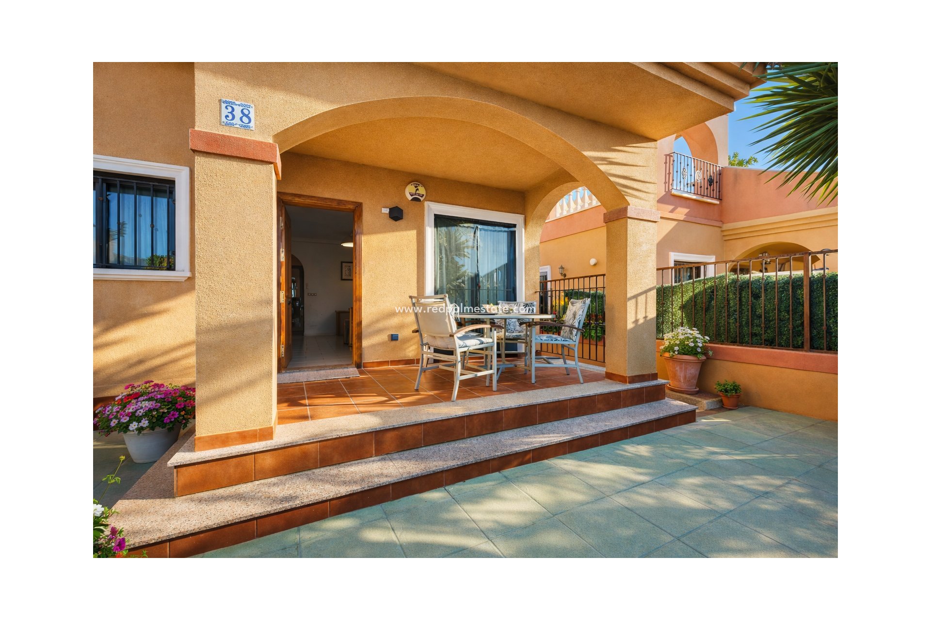 Återförsäljning - Villa -
Torrevieja - Aguas Nuevas