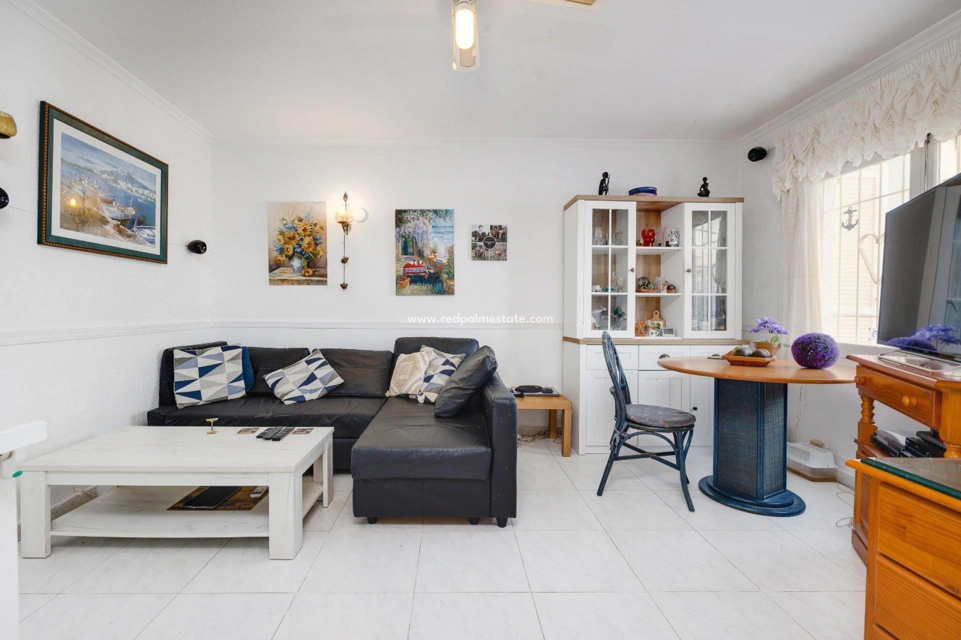 Återförsäljning - Villa -
Torrevieja - Calas blanca