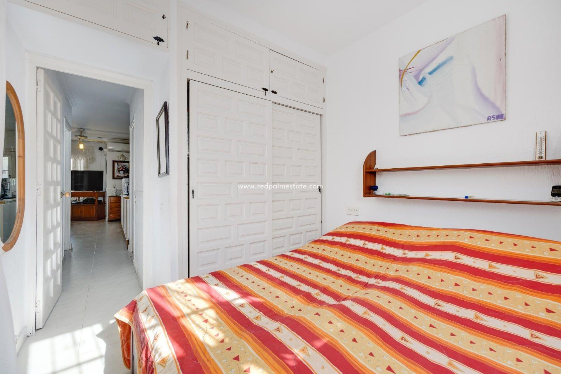 Återförsäljning - Villa -
Torrevieja - Calas blanca