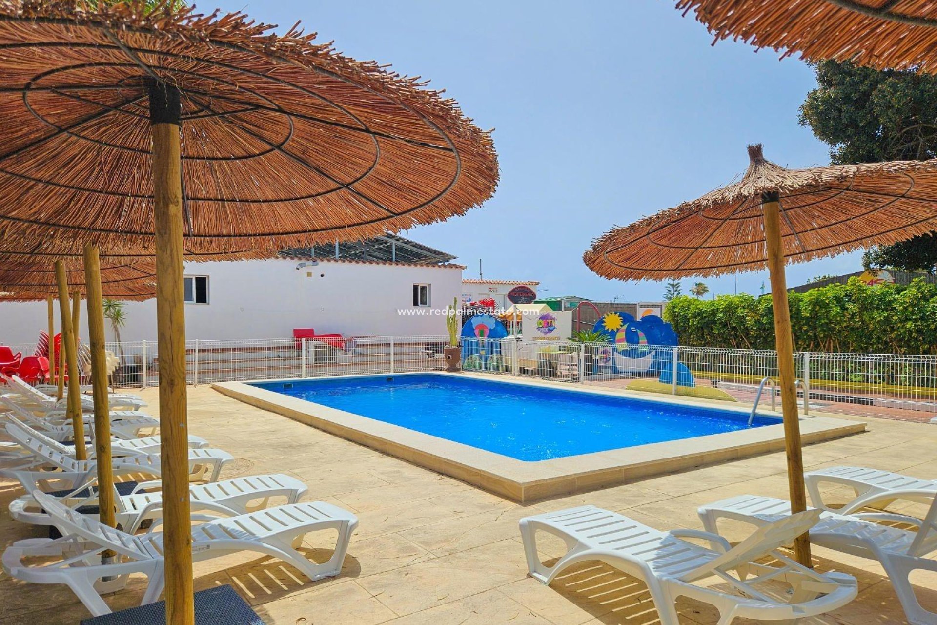 Återförsäljning - Villa -
Torrevieja - Calas blanca