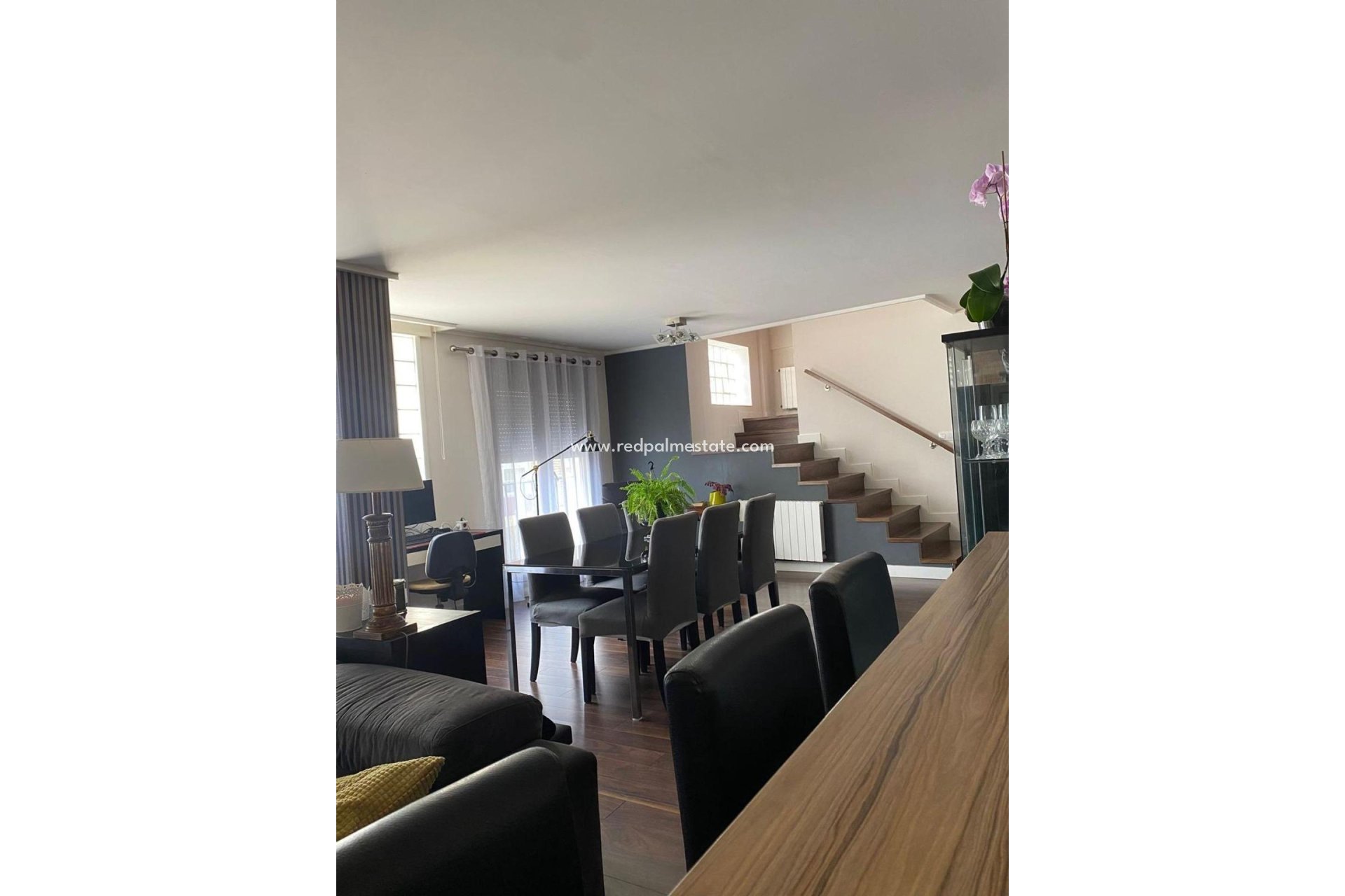 Återförsäljning - Villa -
Torrevieja - Centro