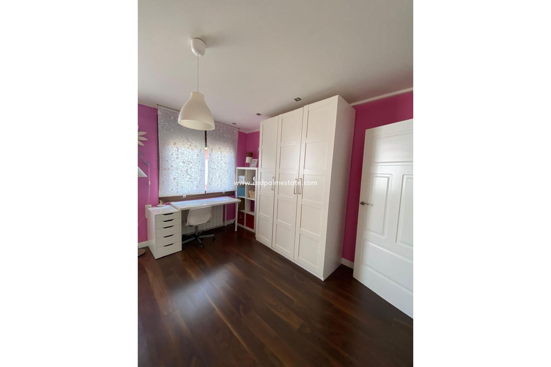 Återförsäljning - Villa -
Torrevieja - Centro