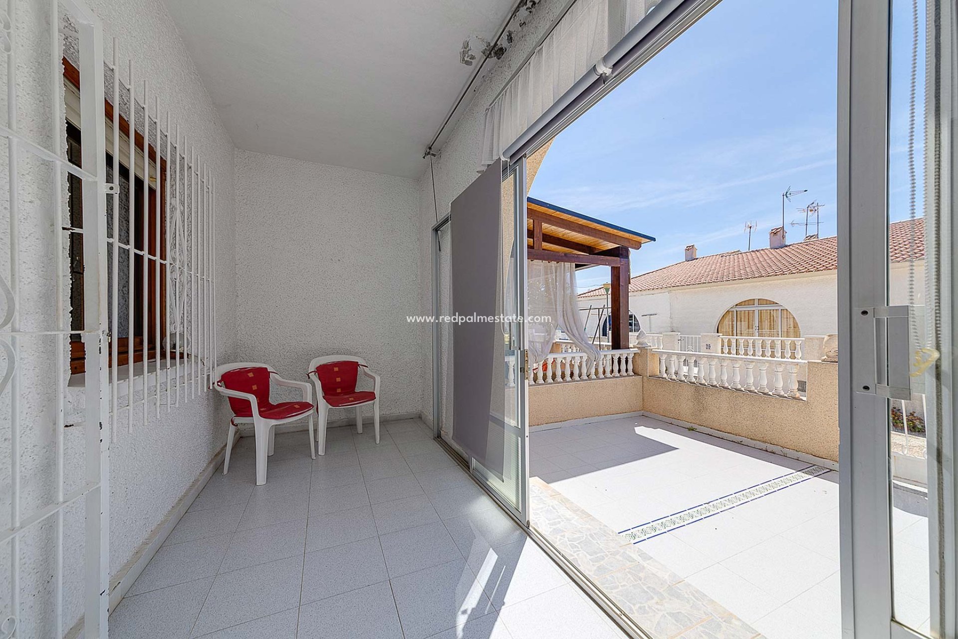 Återförsäljning - Villa -
Torrevieja - Costa Blanca