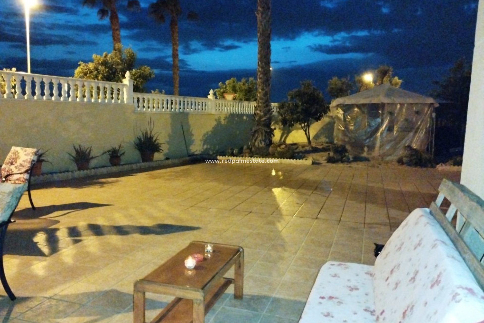 Återförsäljning - Villa -
Torrevieja - Costa Blanca