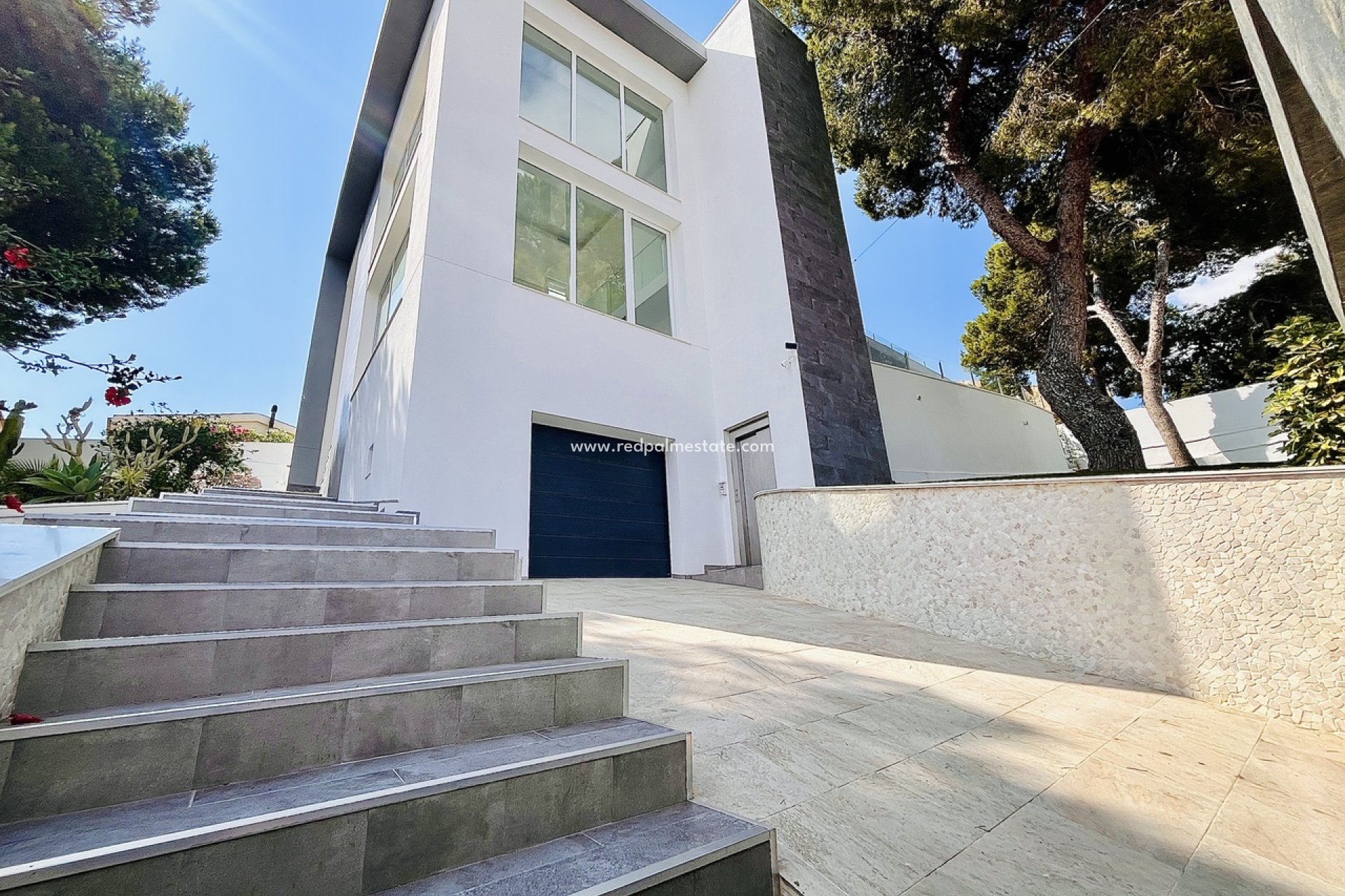 Återförsäljning - Villa -
Torrevieja - Costa Blanca