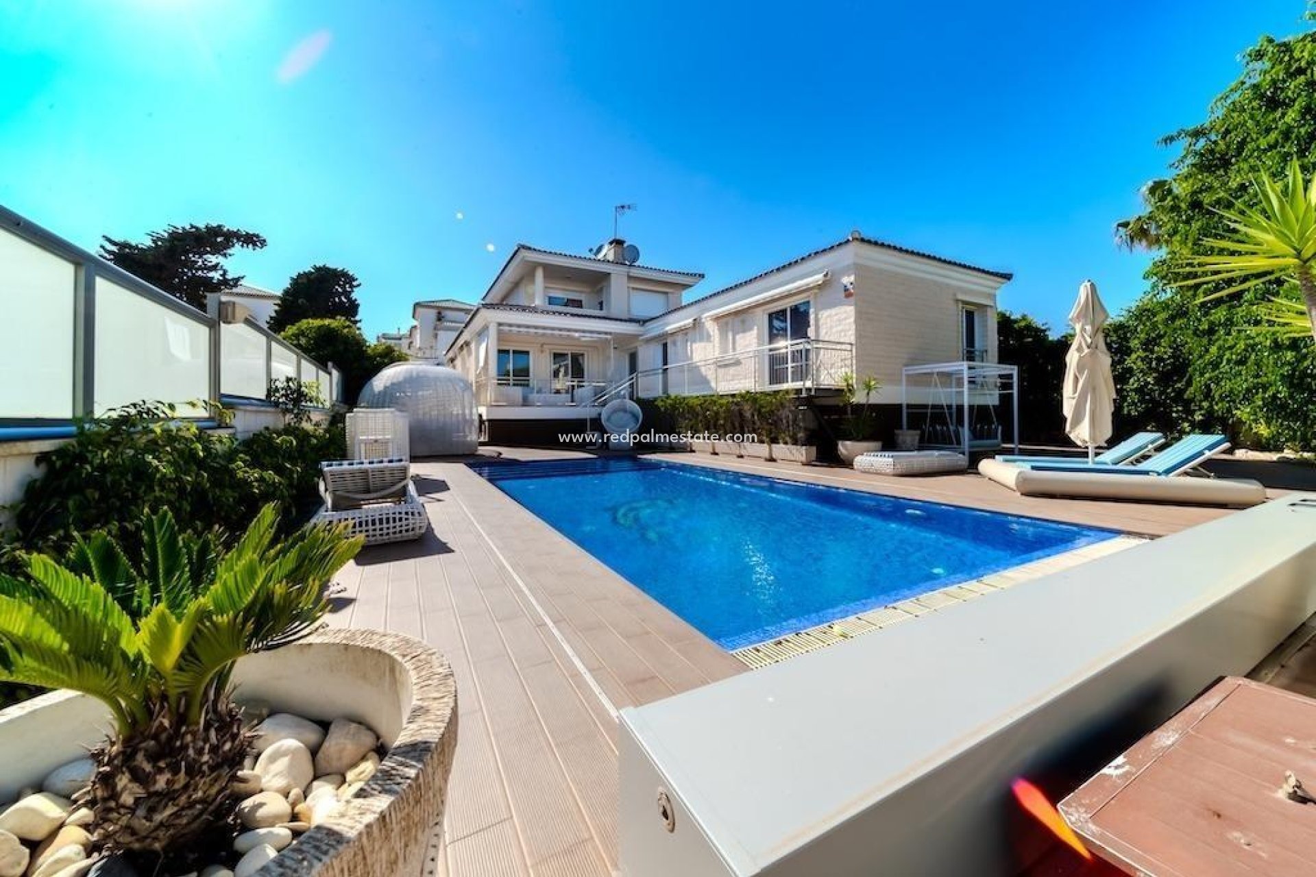 Återförsäljning - Villa -
Torrevieja - La Mata
