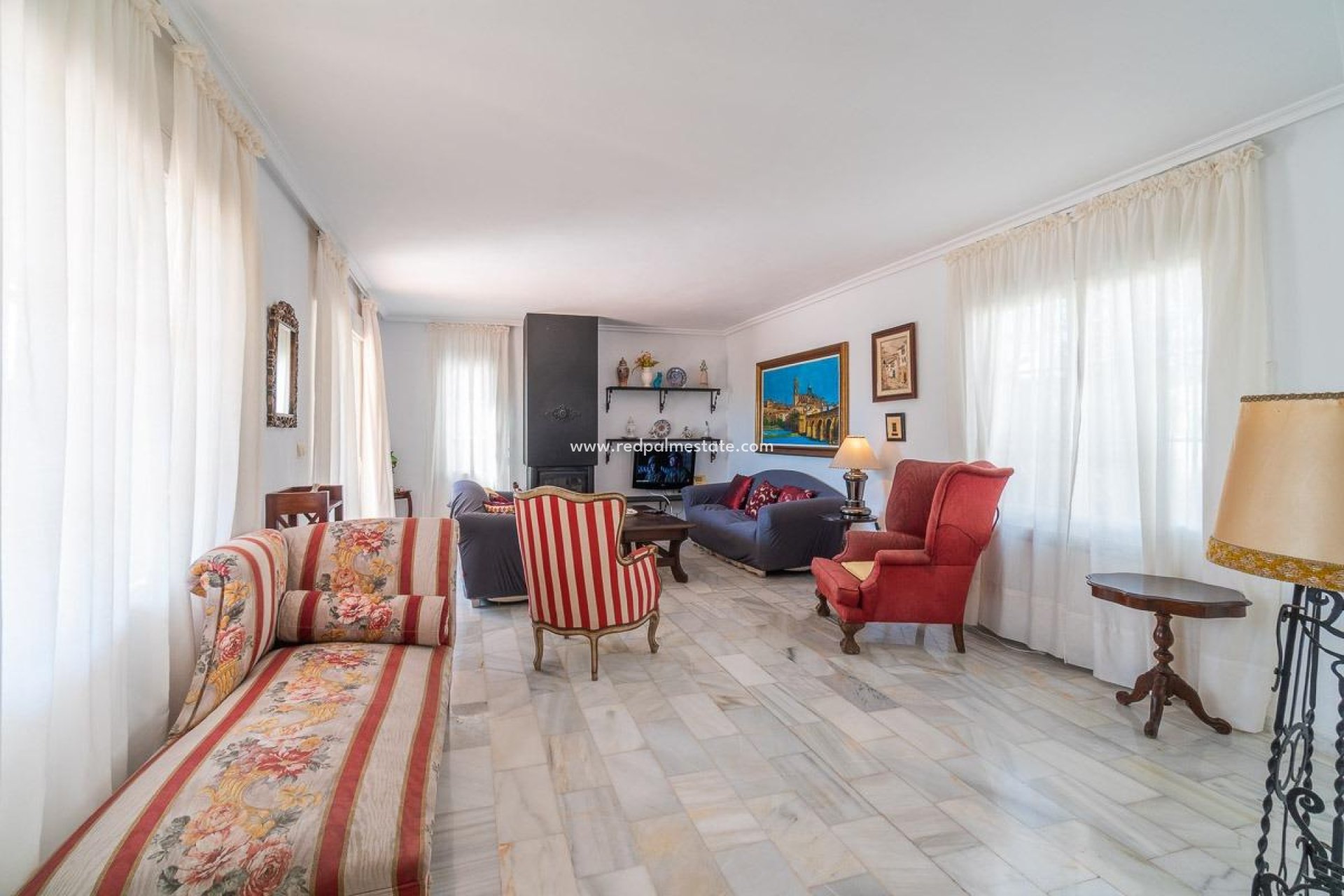 Återförsäljning - Villa -
Torrevieja - La Mata