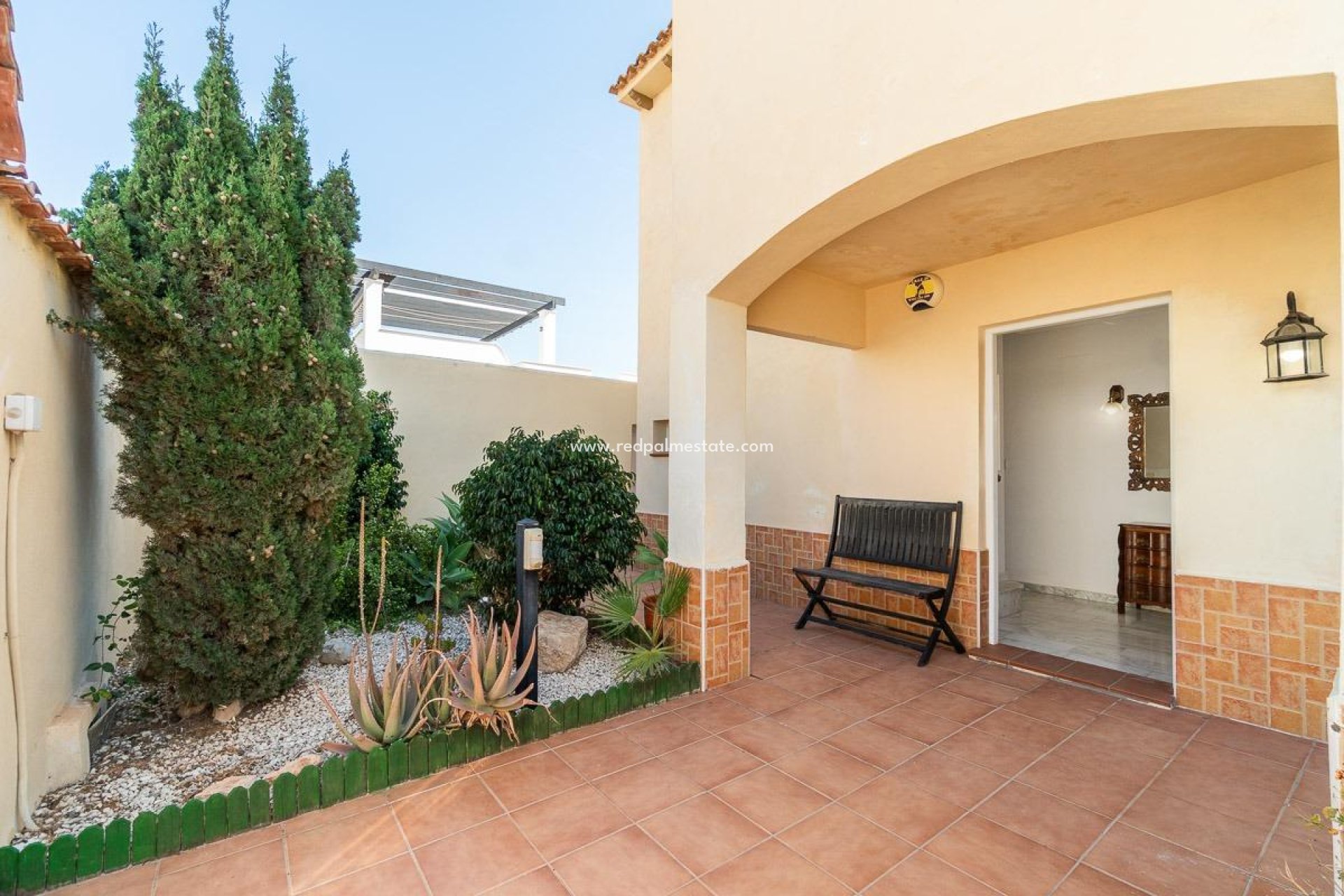 Återförsäljning - Villa -
Torrevieja - La Mata