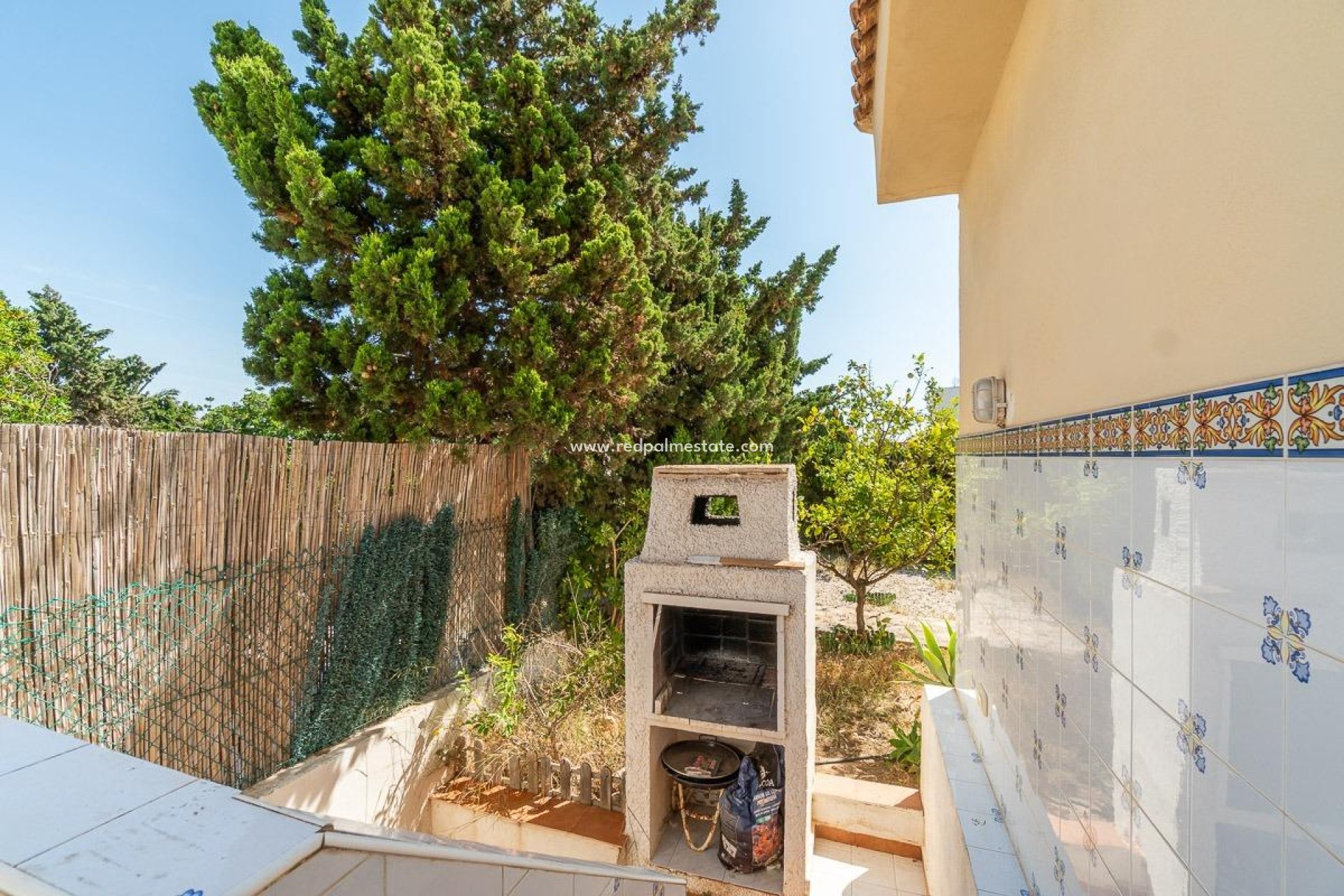 Återförsäljning - Villa -
Torrevieja - La Mata