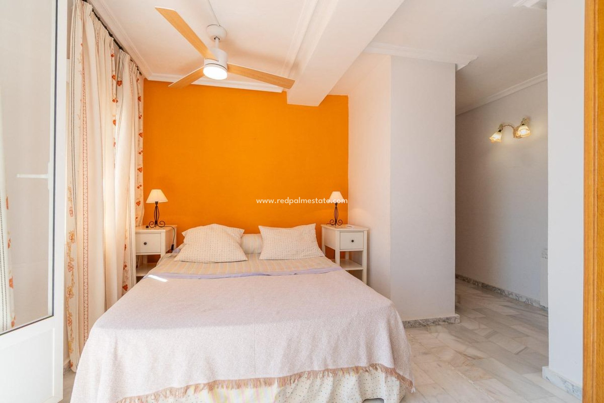 Återförsäljning - Villa -
Torrevieja - La Mata