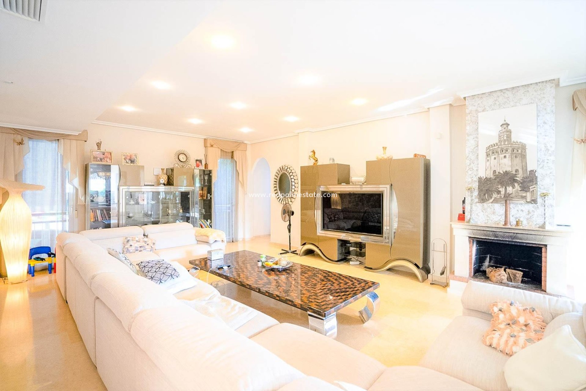 Återförsäljning - Villa -
Torrevieja - La Mata