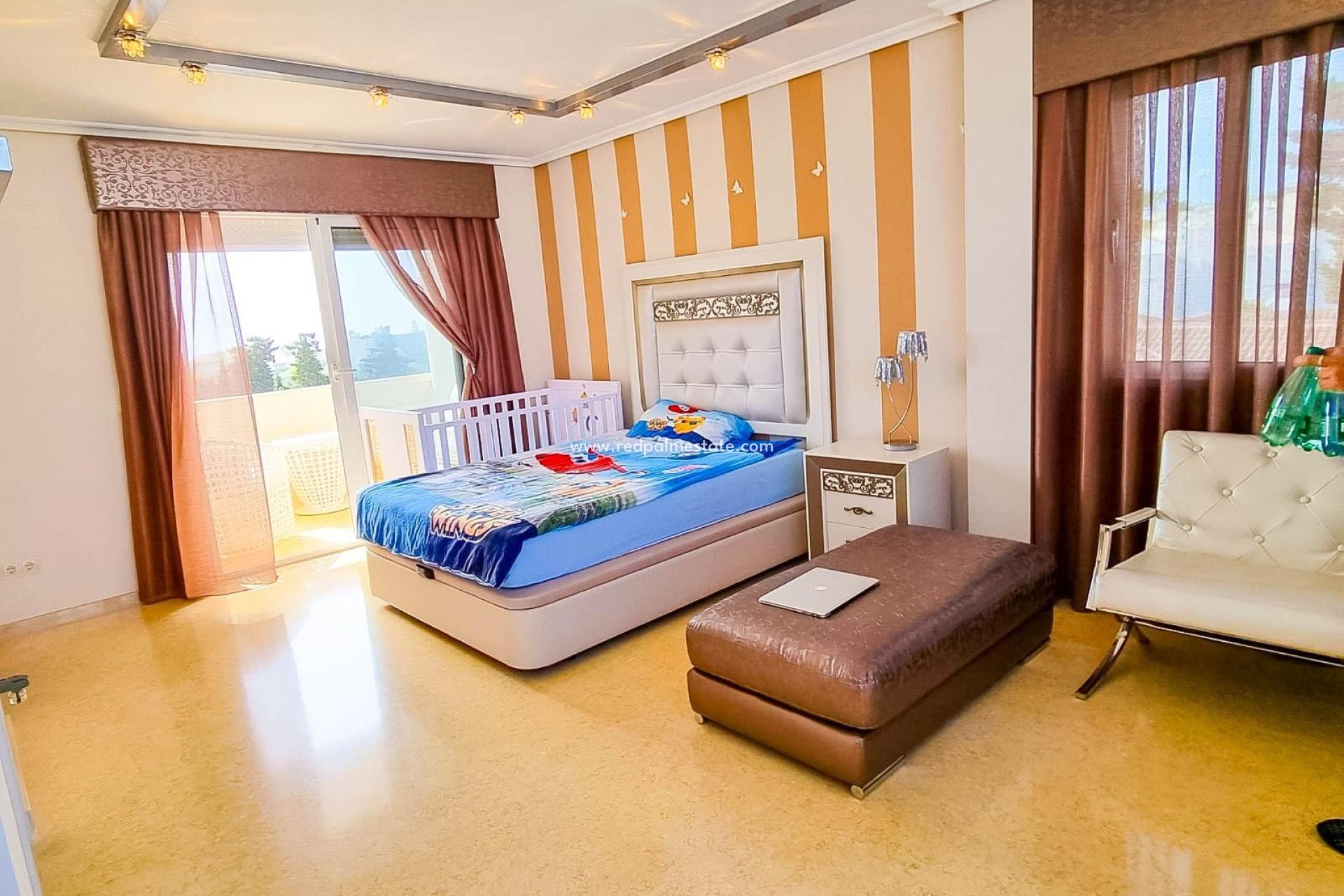 Återförsäljning - Villa -
Torrevieja - La Mata