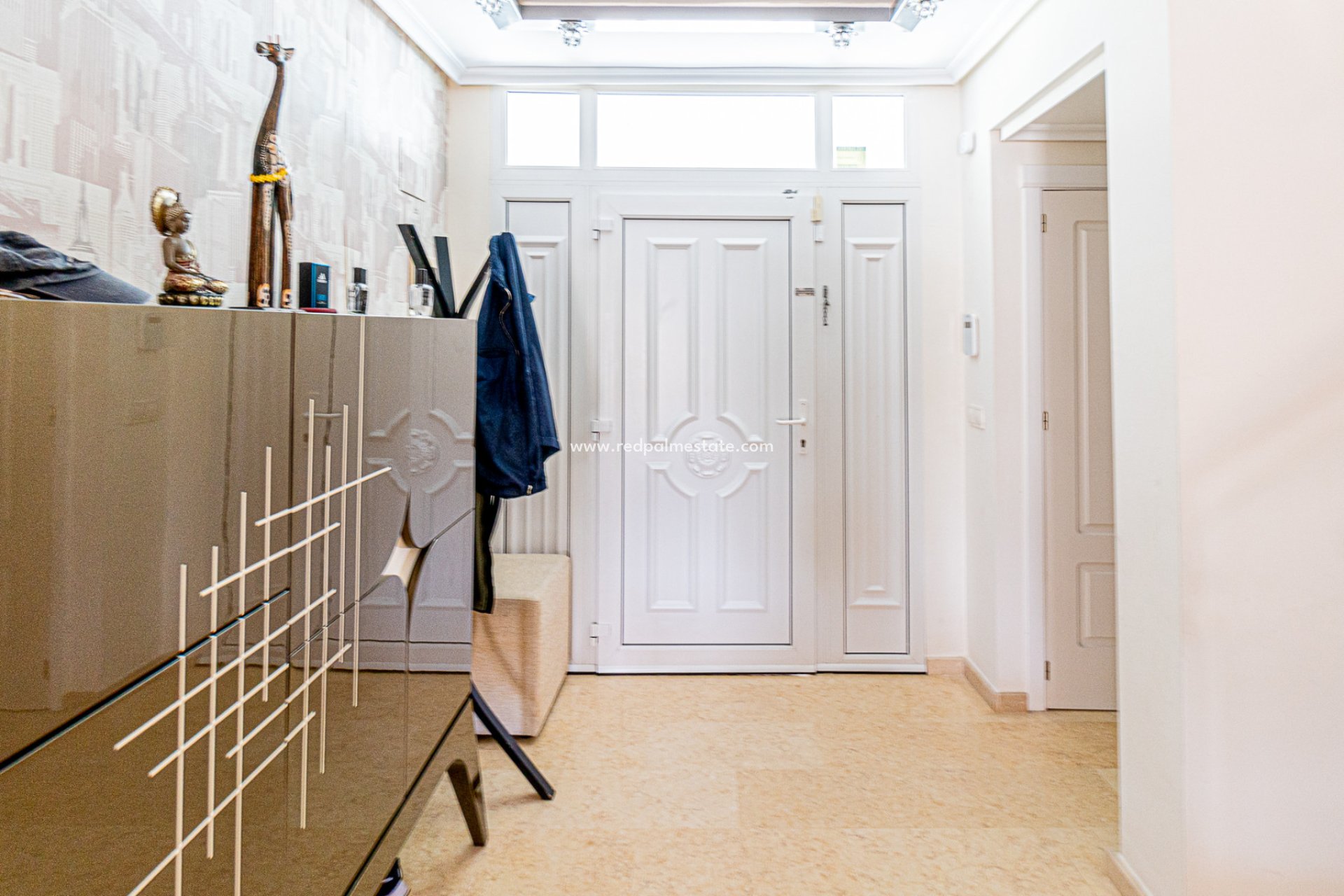 Återförsäljning - Villa -
Torrevieja - La Mata