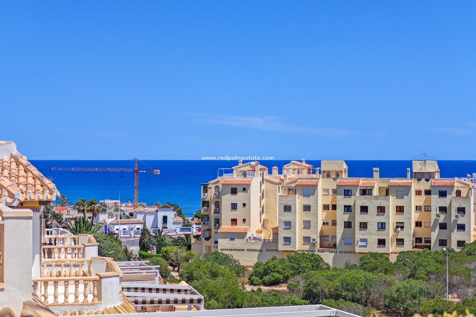 Återförsäljning - Villa -
Torrevieja - La Mata