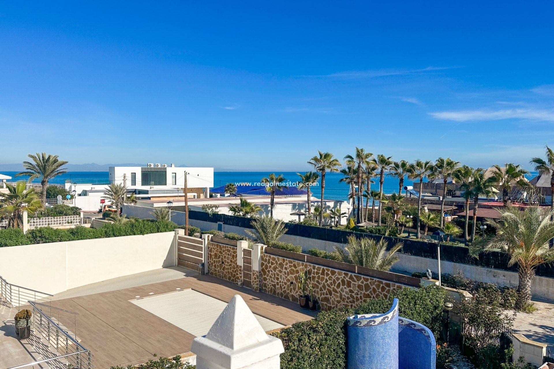 Återförsäljning - Villa -
Torrevieja - La Mata