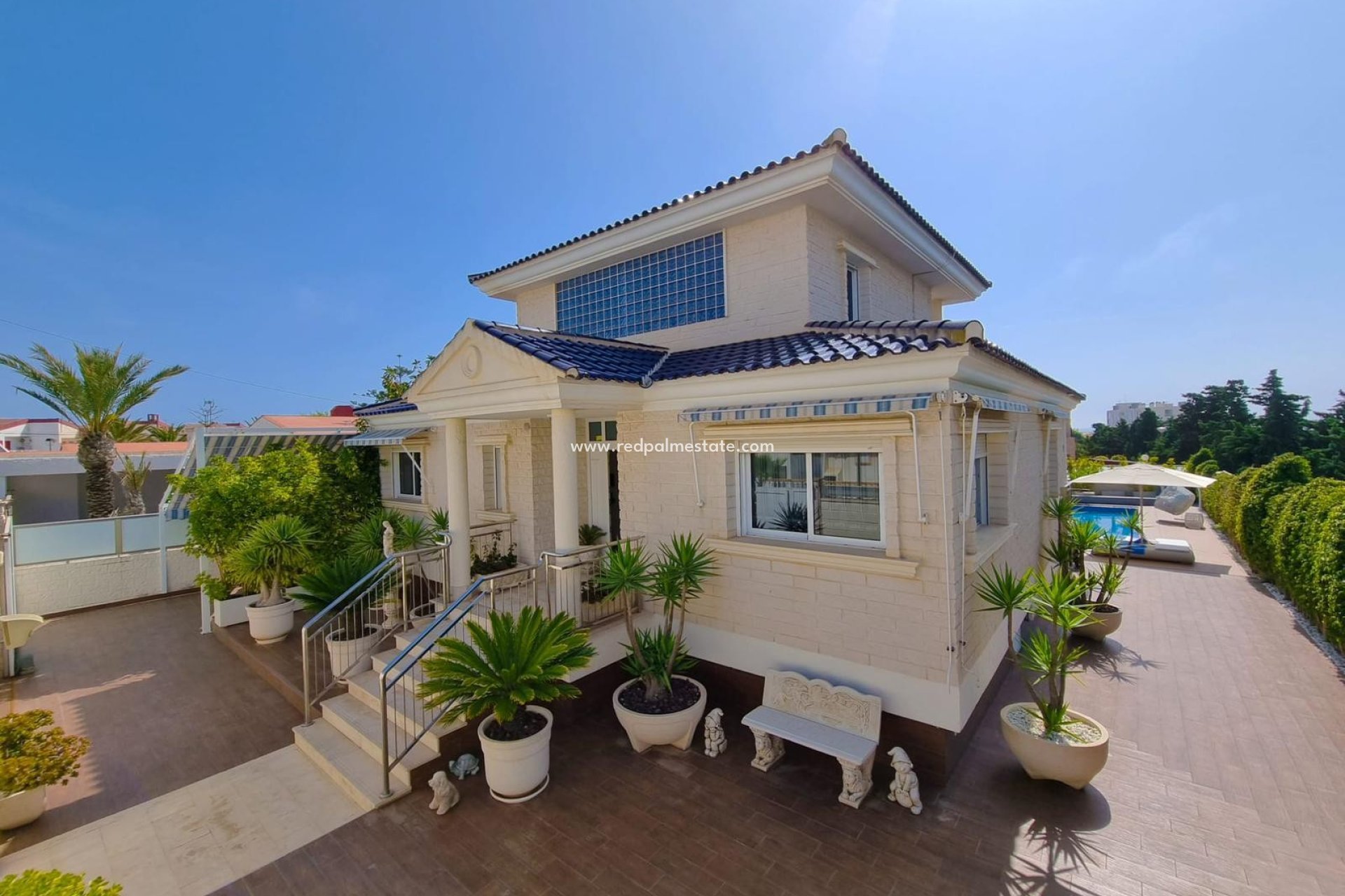 Återförsäljning - Villa -
Torrevieja - La Mata