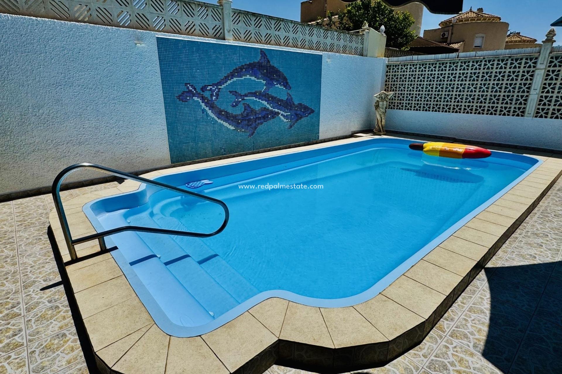 Återförsäljning - Villa -
Torrevieja - La Siesta - El Salado - Torreta
