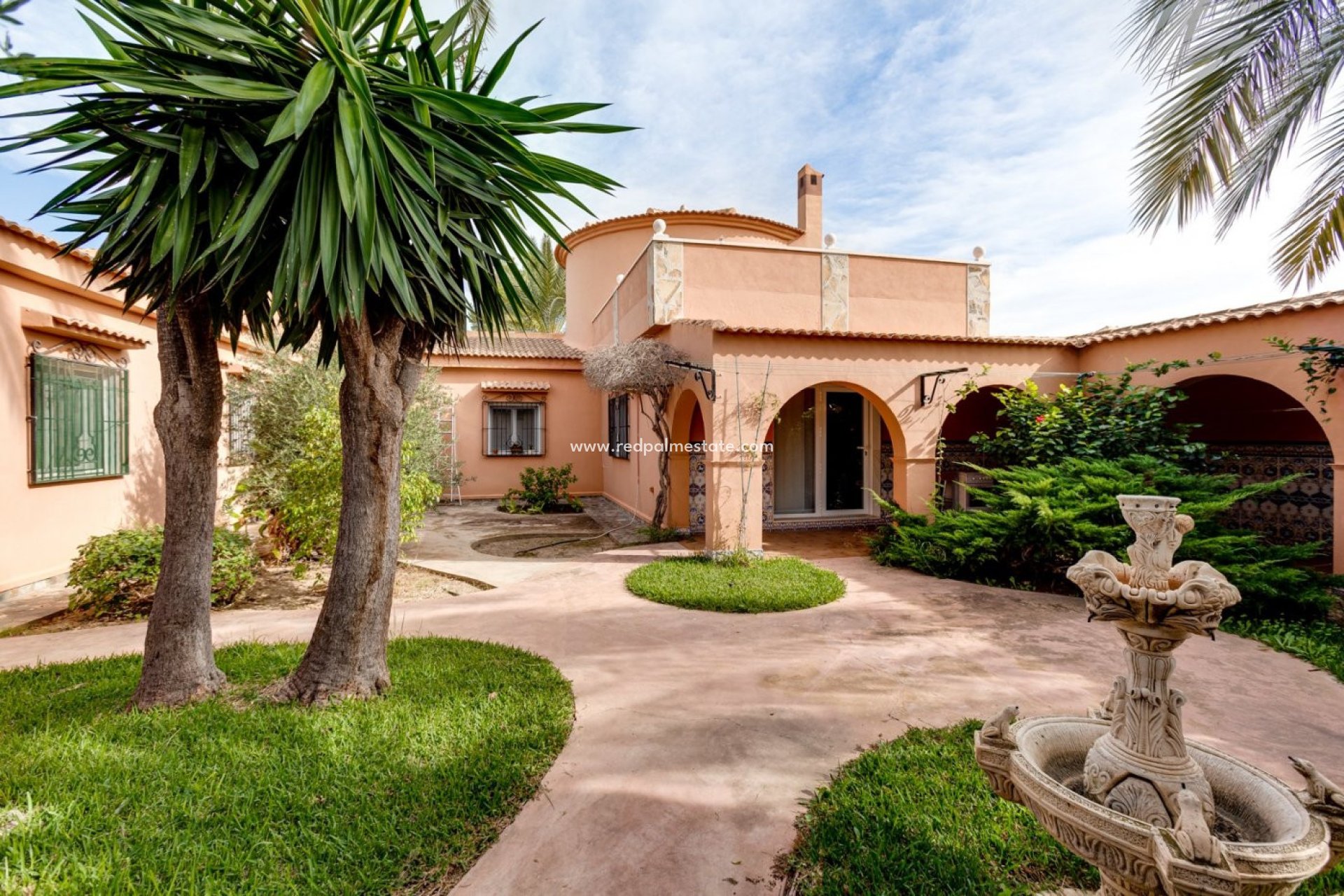 Återförsäljning - Villa -
Torrevieja - La Siesta - El Salado -  Torreta