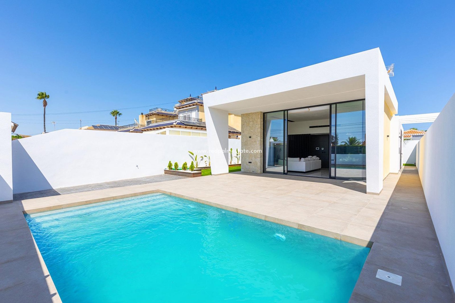 Återförsäljning - Villa -
Torrevieja - La Siesta - El Salado -  Torreta