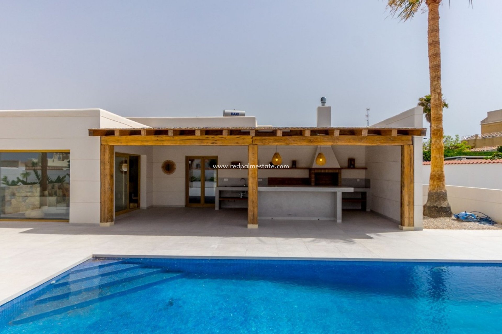 Återförsäljning - Villa -
Torrevieja - La Siesta - El Salado -  Torreta