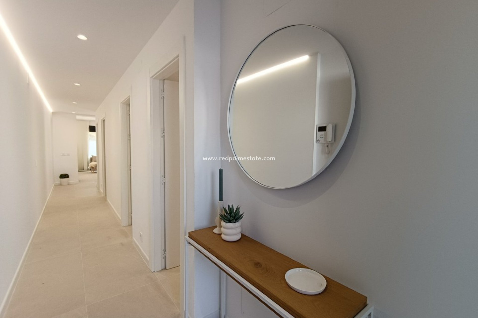 Återförsäljning - Villa -
Torrevieja - La Siesta - El Salado - Torreta