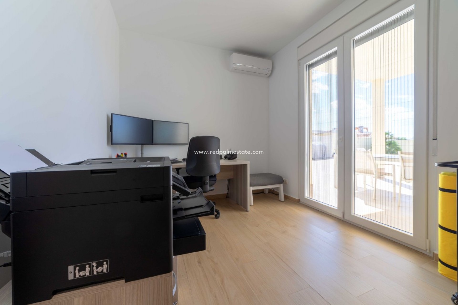 Återförsäljning - Villa -
Torrevieja - La Siesta - El Salado - Torreta