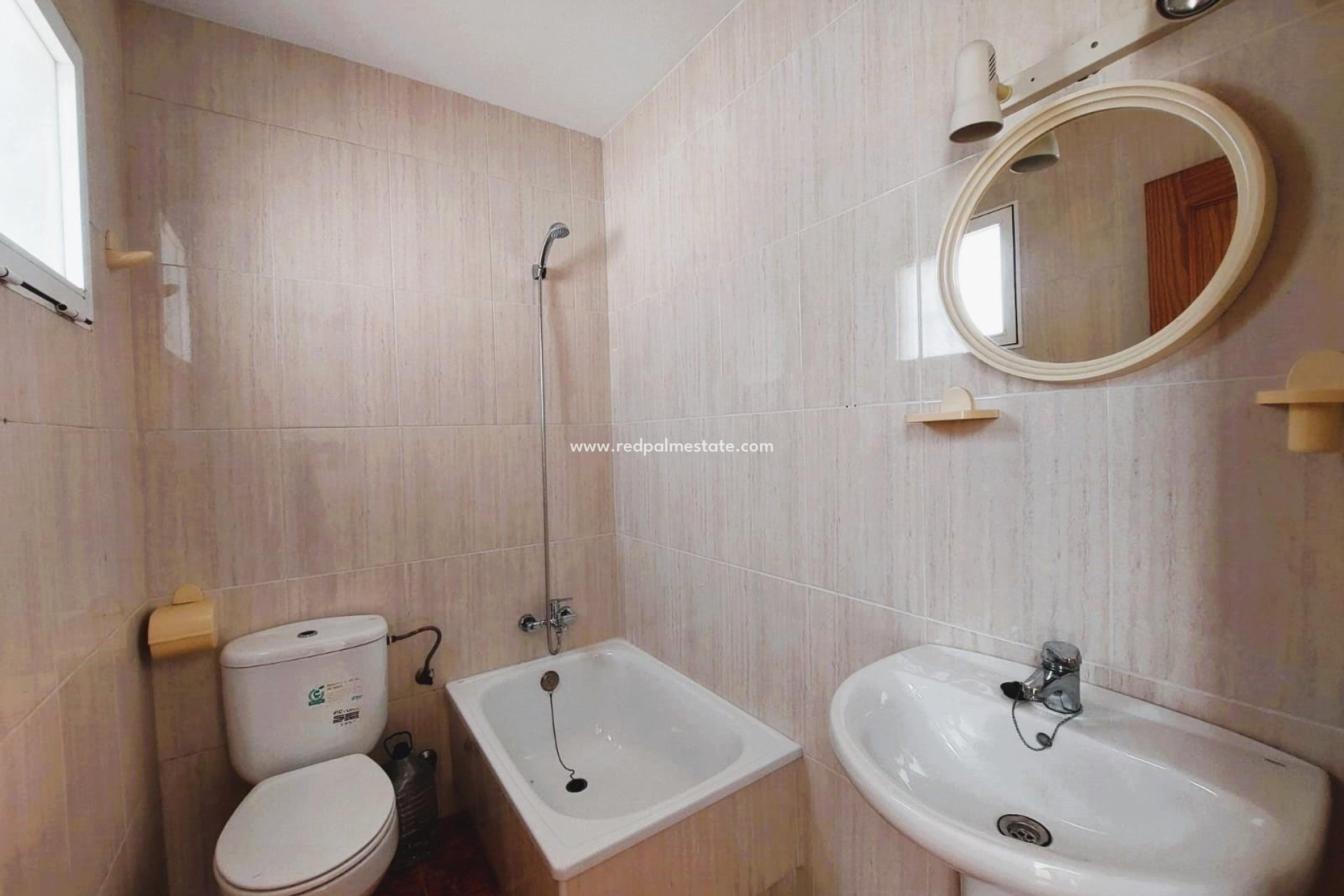 Återförsäljning - Villa -
Torrevieja - La Siesta - El Salado - Torreta