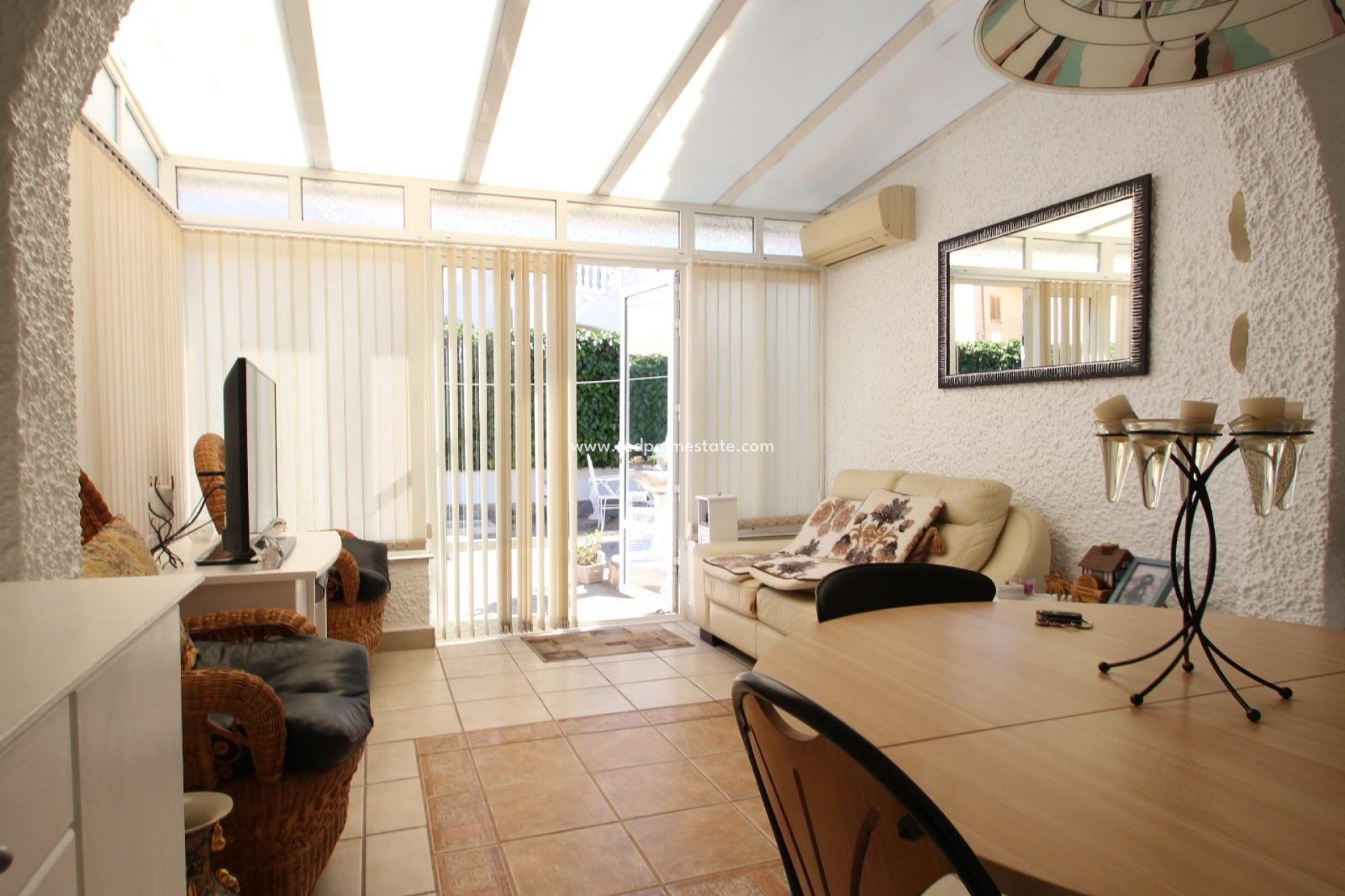 Återförsäljning - Villa -
Torrevieja - La Siesta - El Salado - Torreta