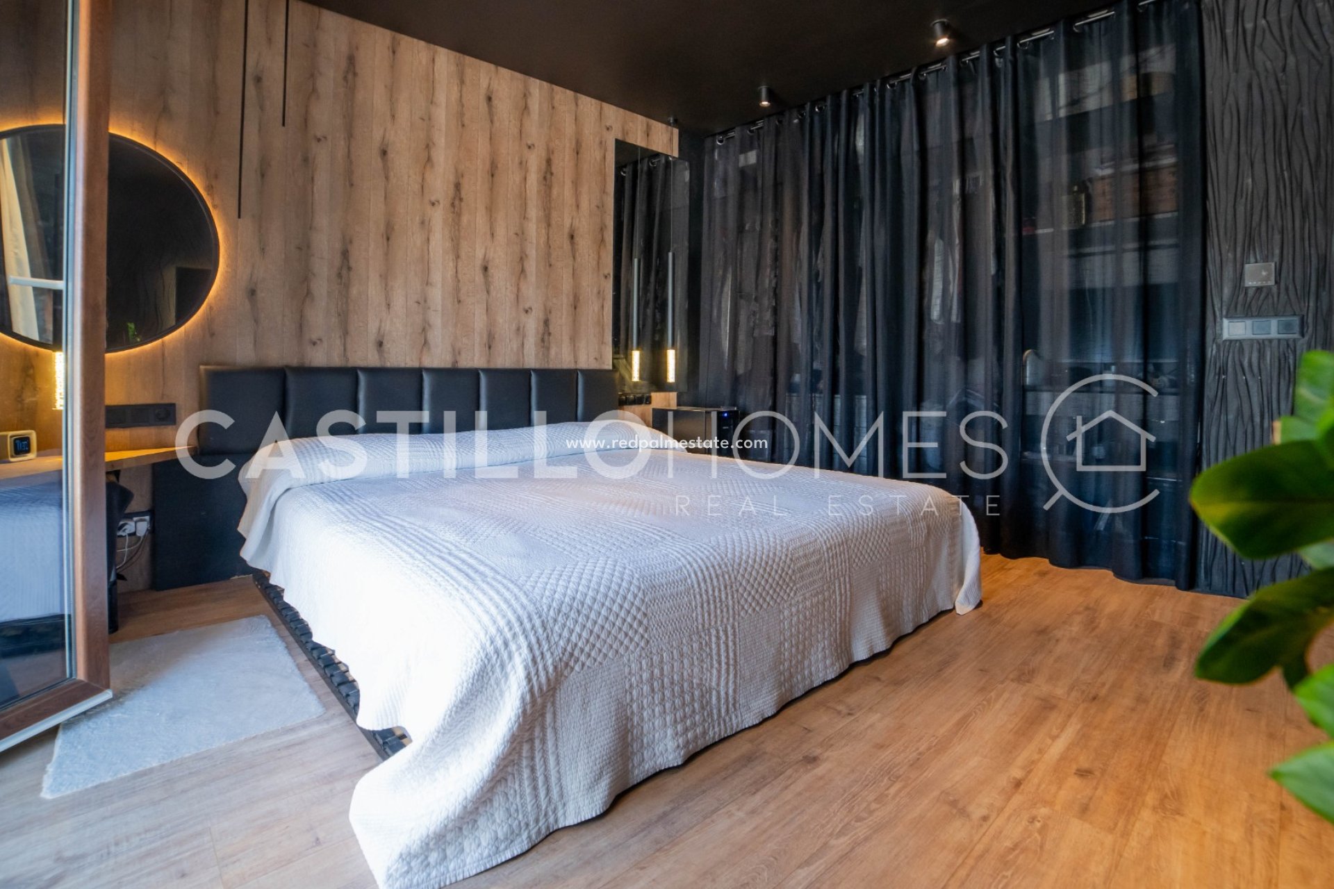 Återförsäljning - Villa -
Torrevieja - La Siesta - El Salado -  Torreta