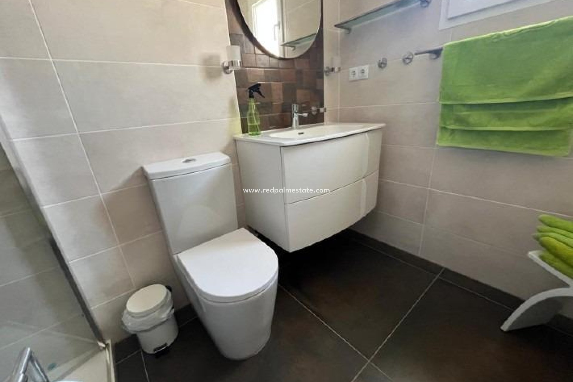 Återförsäljning - Villa -
Torrevieja - La Siesta - El Salado -  Torreta