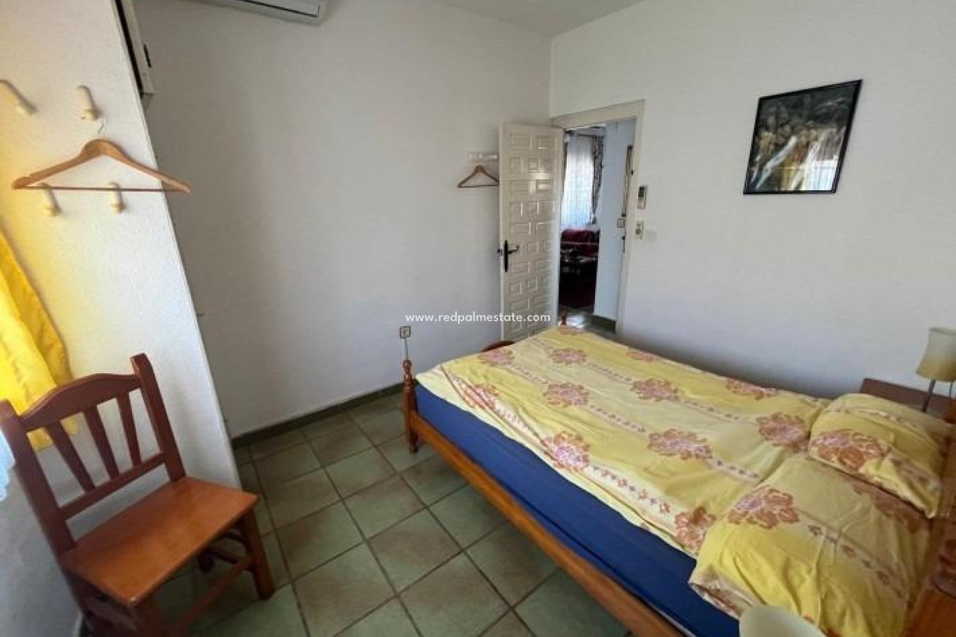 Återförsäljning - Villa -
Torrevieja - La Siesta - El Salado -  Torreta