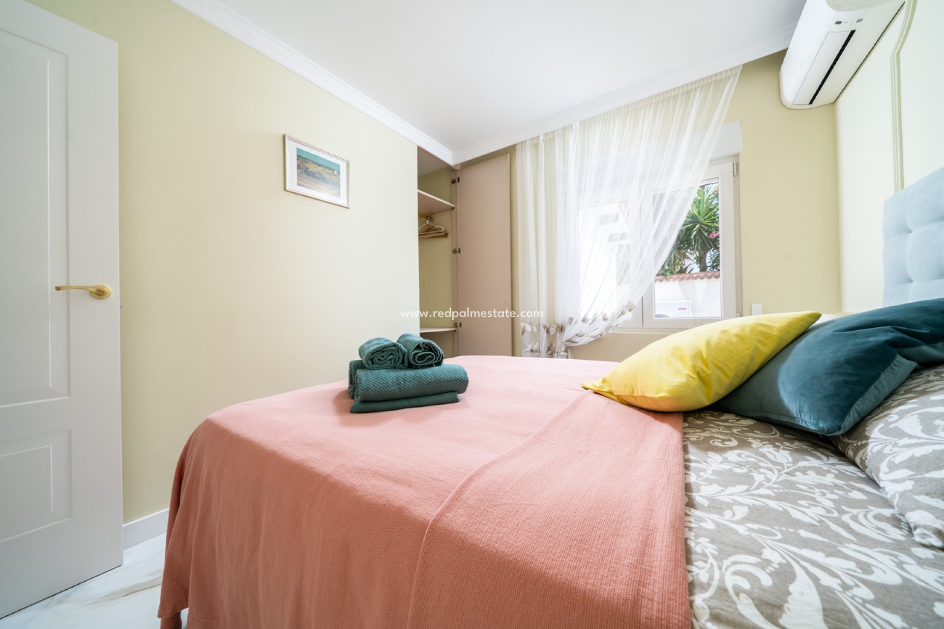 Återförsäljning - Villa -
Torrevieja - La Siesta - El Salado - Torreta