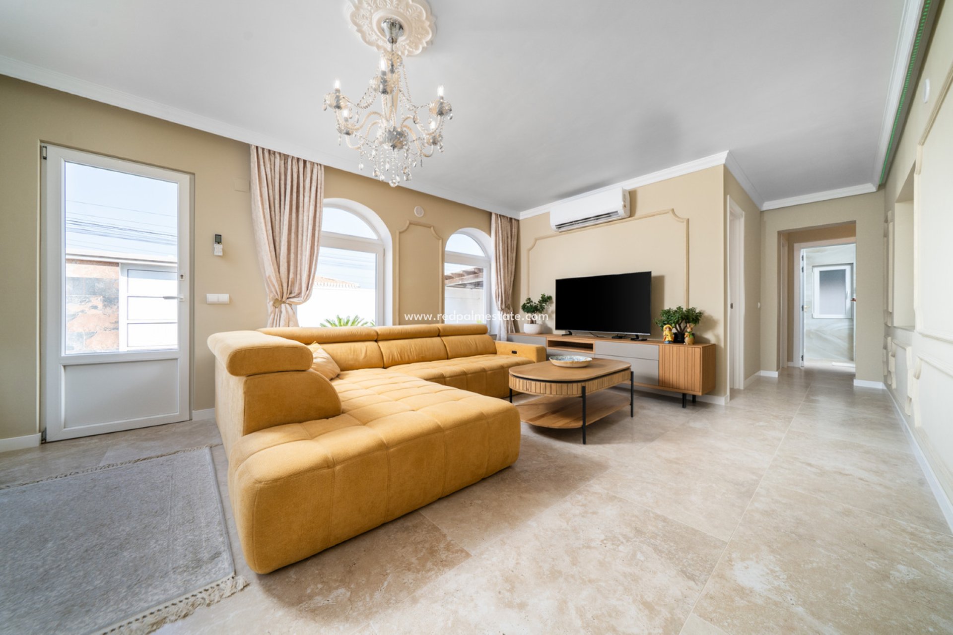 Återförsäljning - Villa -
Torrevieja - La Siesta - El Salado - Torreta