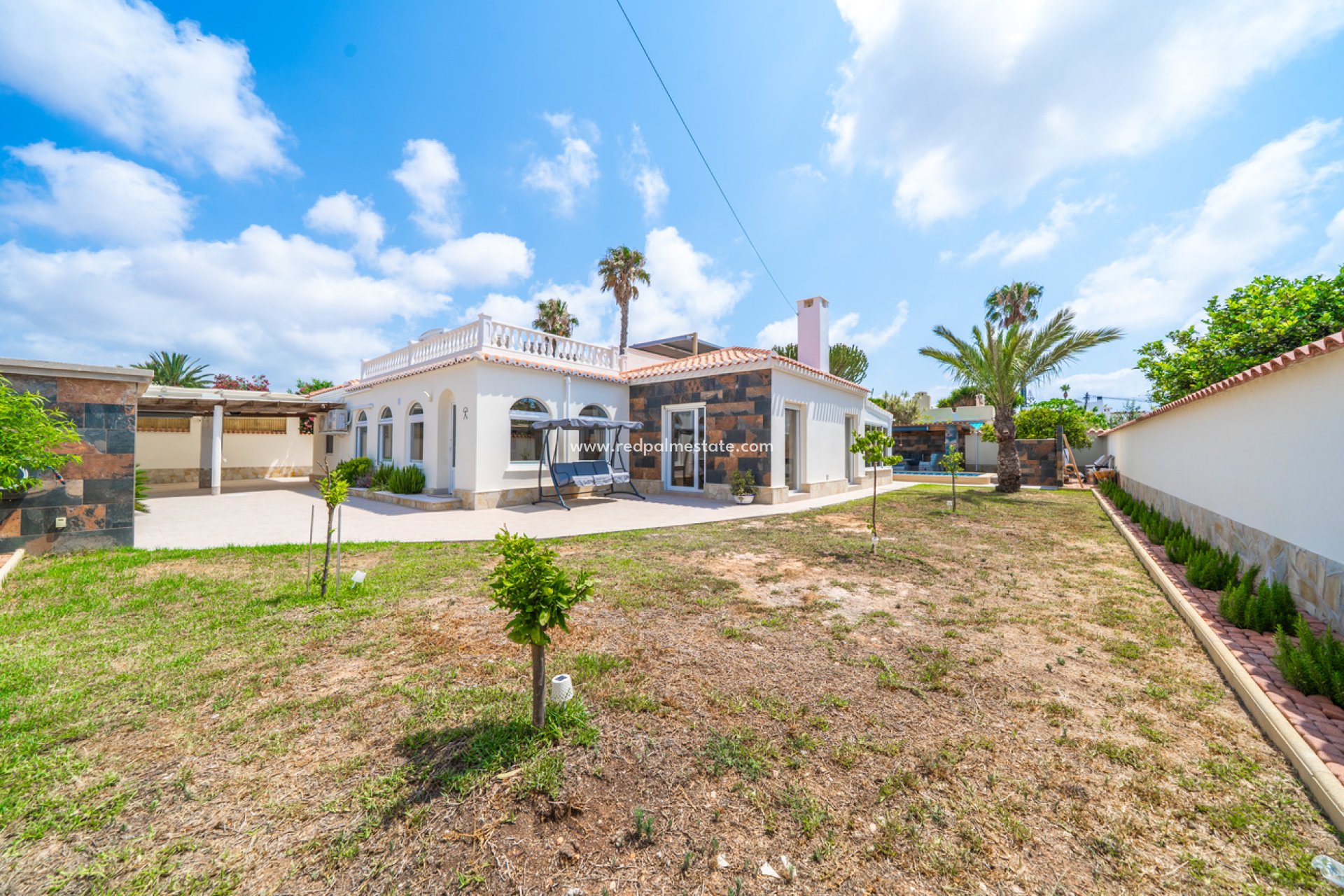 Återförsäljning - Villa -
Torrevieja - La Siesta - El Salado - Torreta
