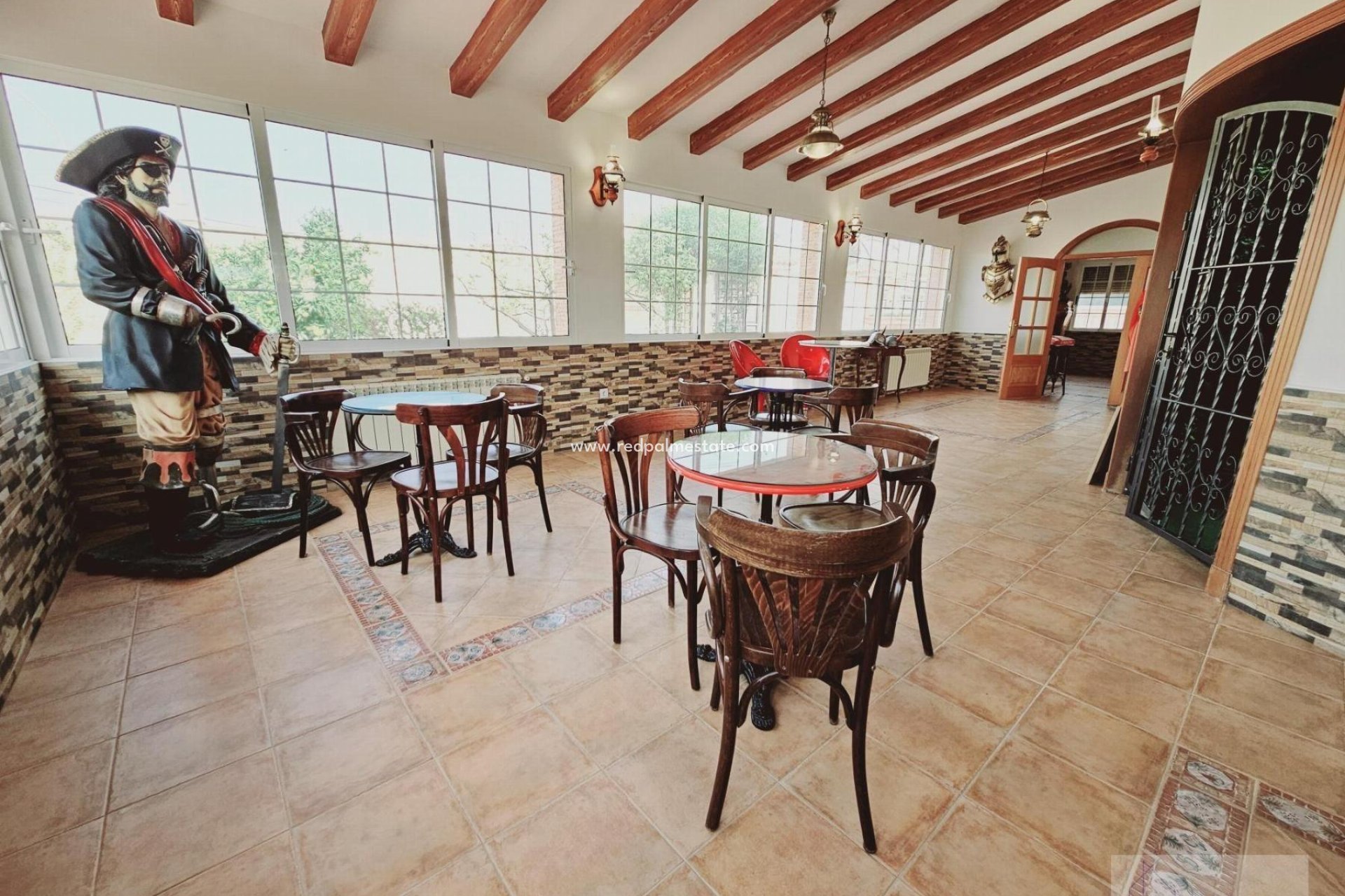 Återförsäljning - Villa -
Torrevieja - La Siesta - El Salado -  Torreta