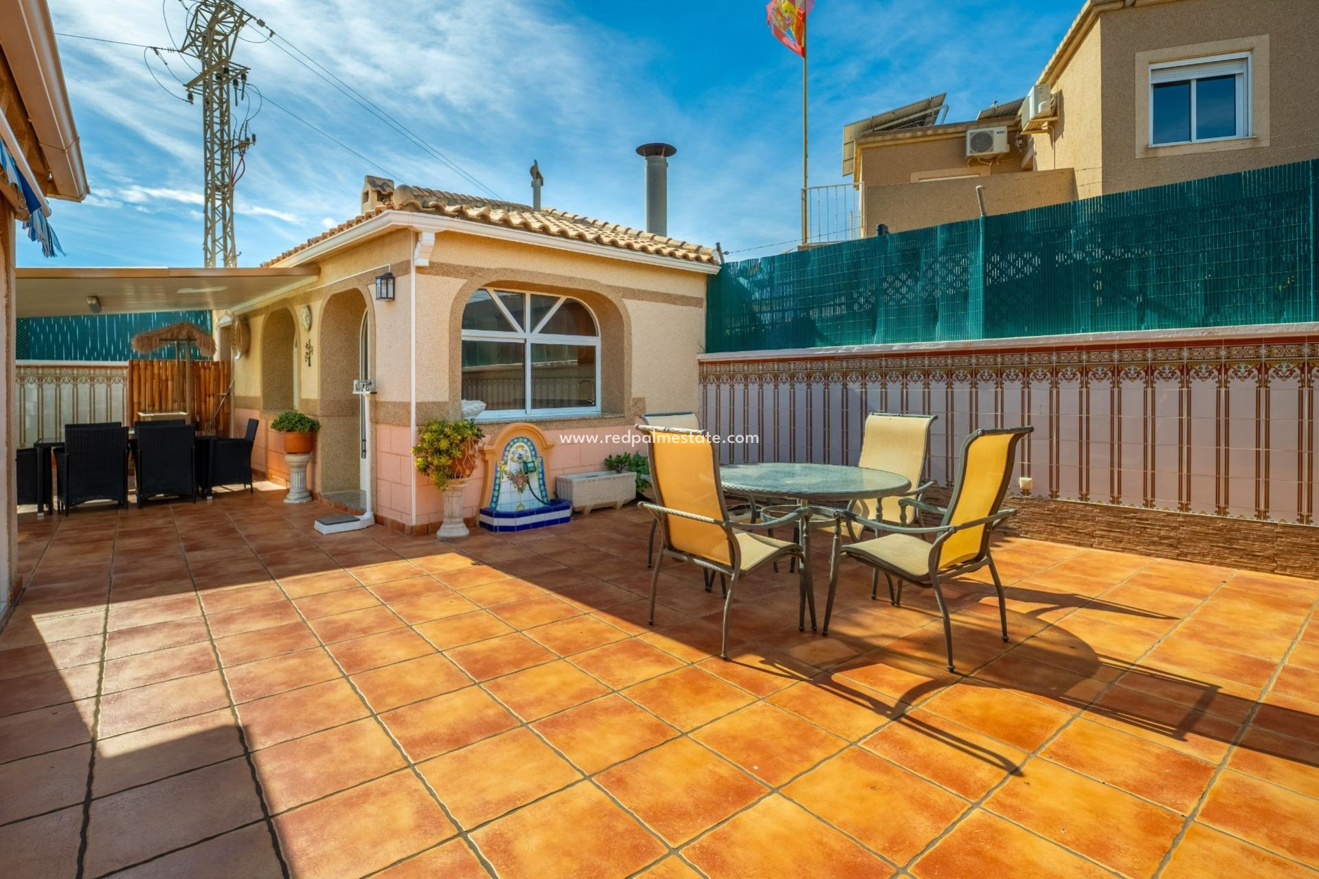 Återförsäljning - Villa -
Torrevieja - La Siesta - El Salado -  Torreta