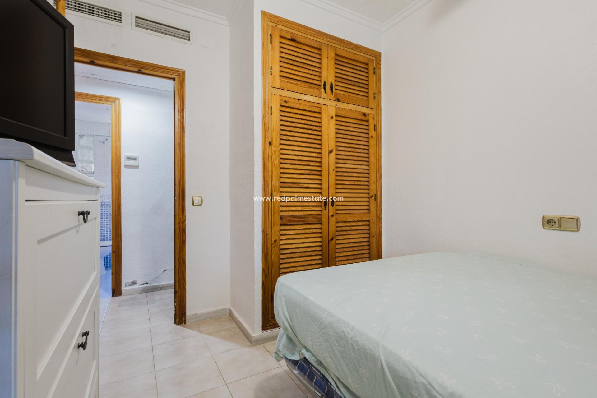 Återförsäljning - Villa -
Torrevieja - La Siesta - El Salado - Torreta