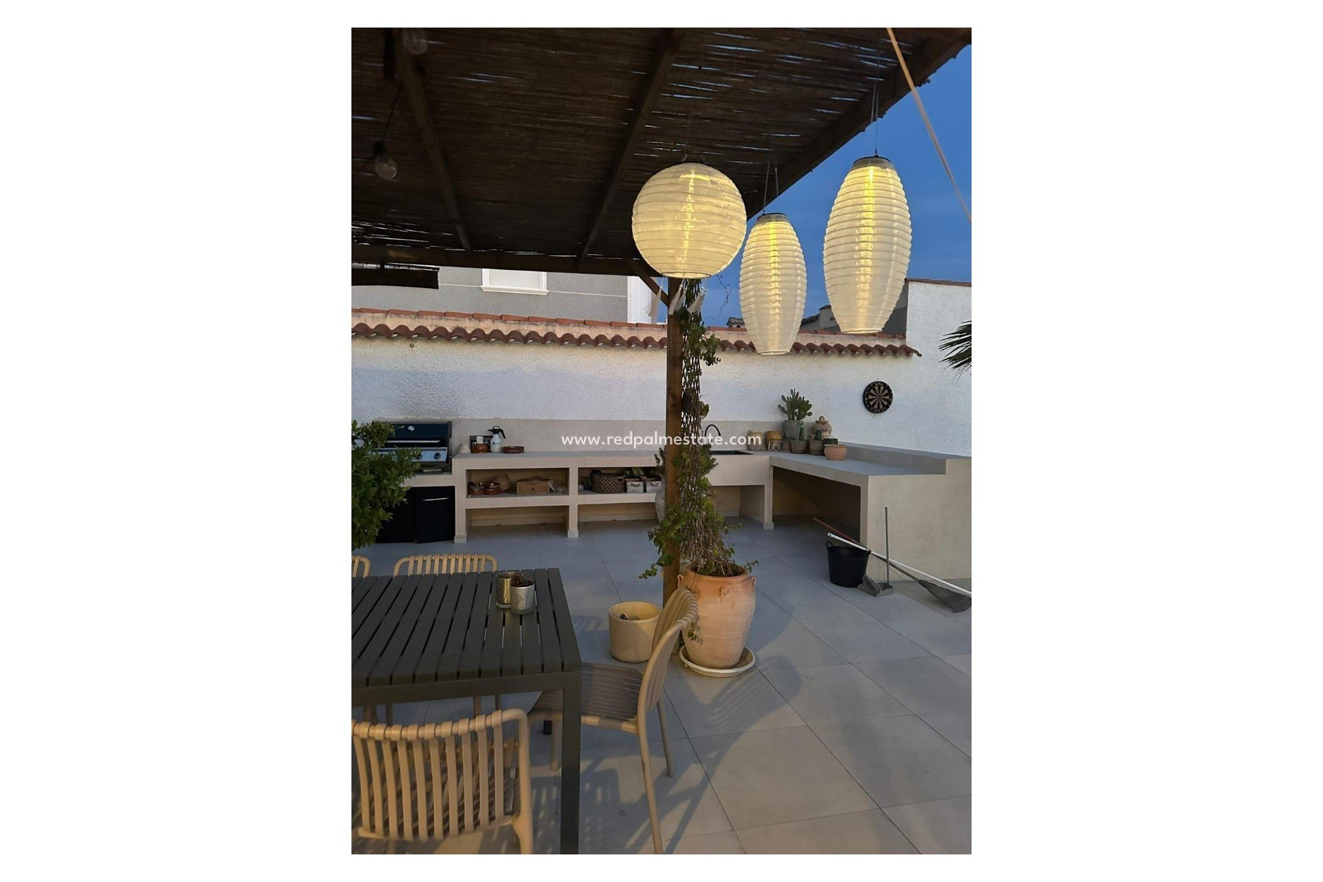 Återförsäljning - Villa -
Torrevieja - La Siesta - El Salado -  Torreta