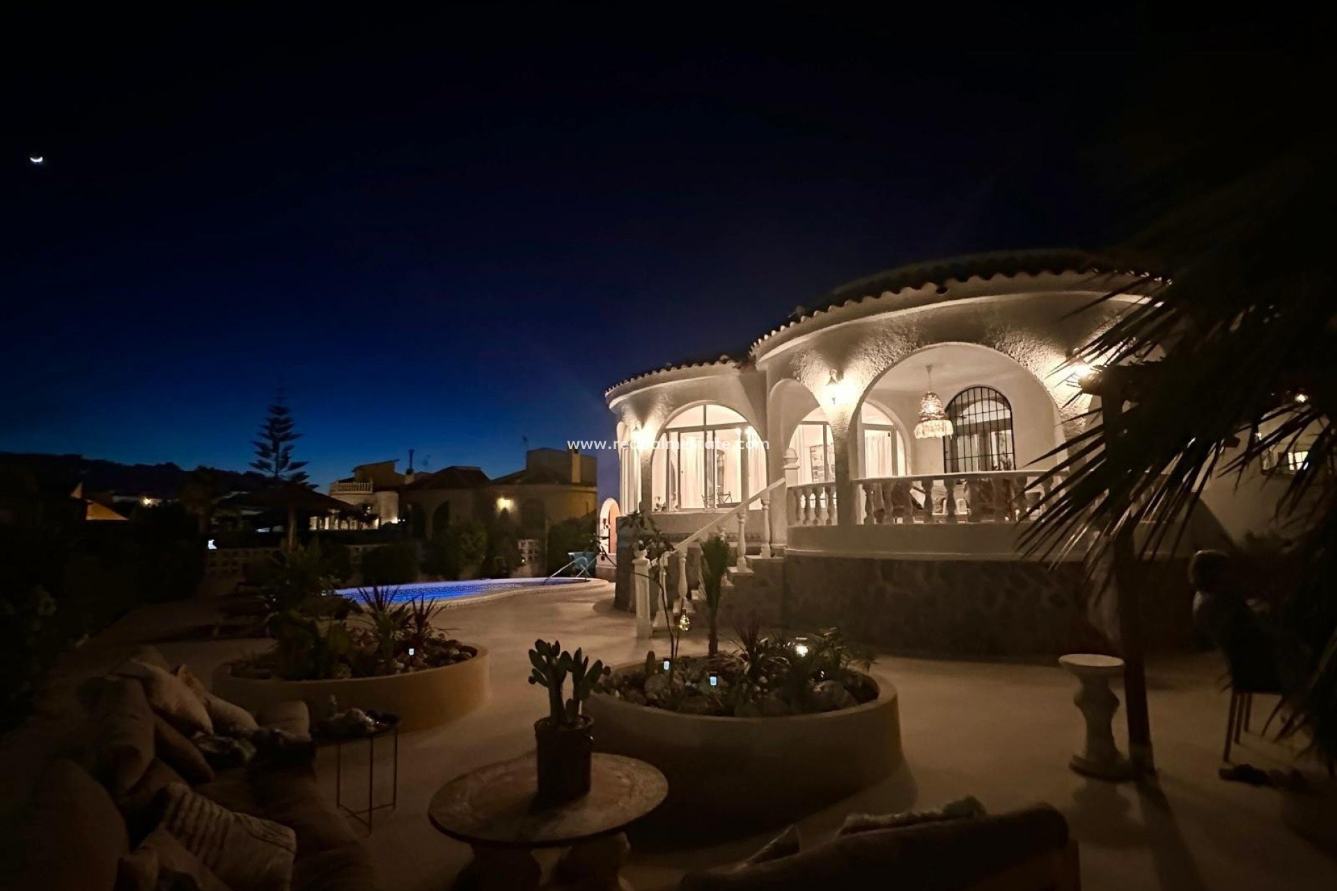 Återförsäljning - Villa -
Torrevieja - La Siesta - El Salado -  Torreta