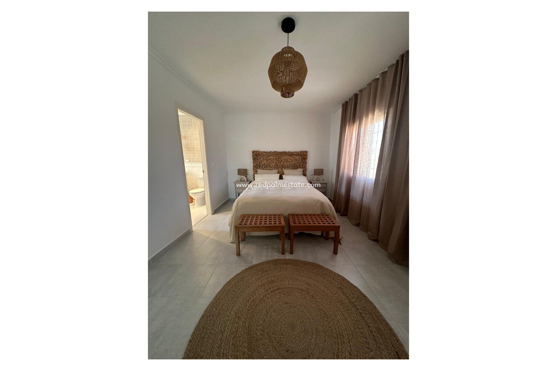 Återförsäljning - Villa -
Torrevieja - La Siesta - El Salado -  Torreta