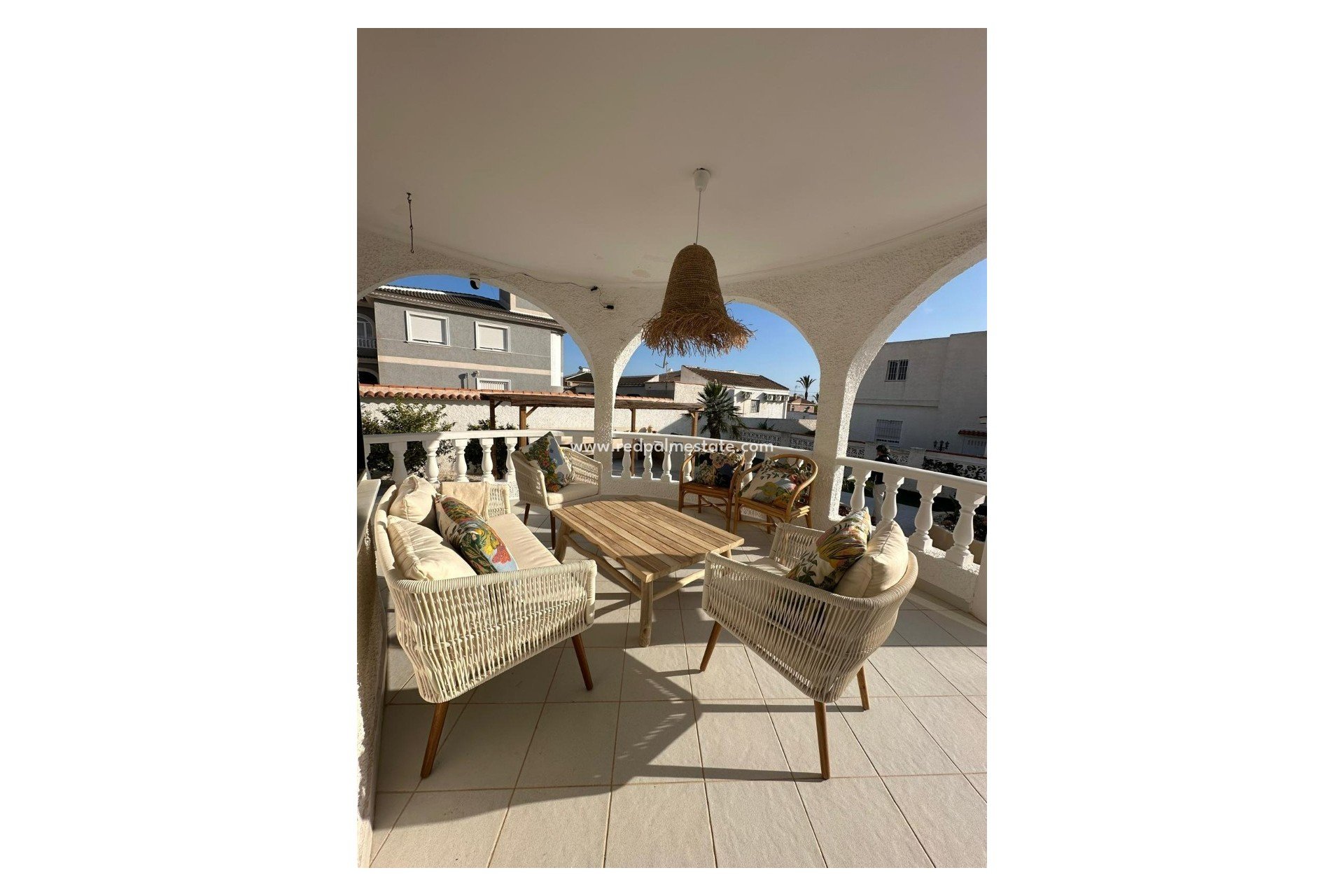 Återförsäljning - Villa -
Torrevieja - La Siesta - El Salado -  Torreta