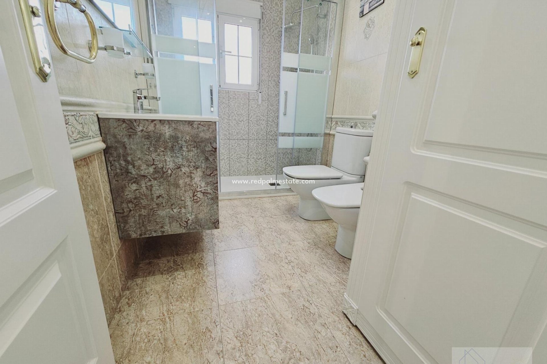 Återförsäljning - Villa -
Torrevieja - La Siesta - El Salado - Torreta