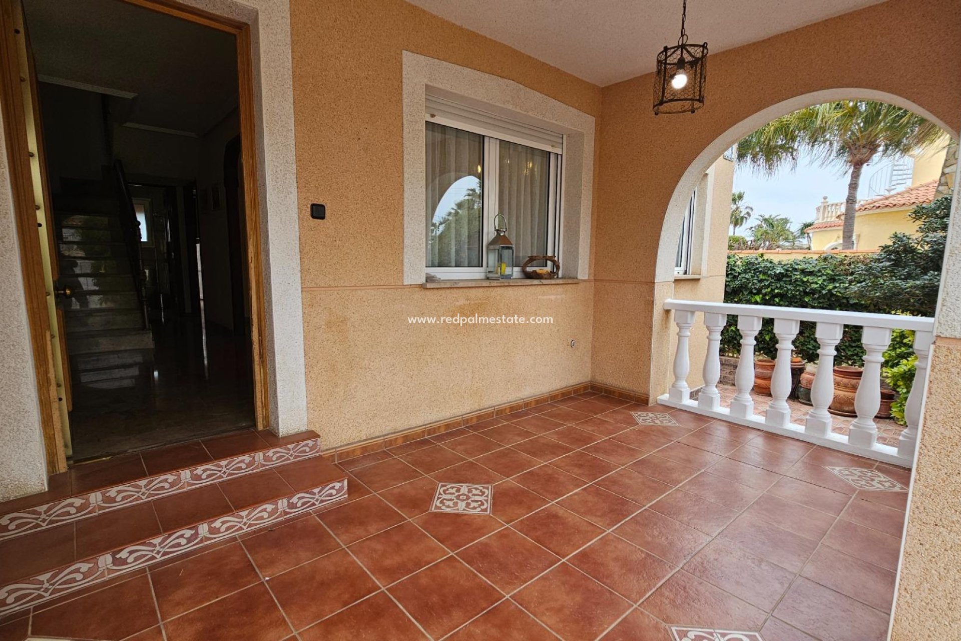 Återförsäljning - Villa -
Torrevieja - La Siesta - El Salado -  Torreta