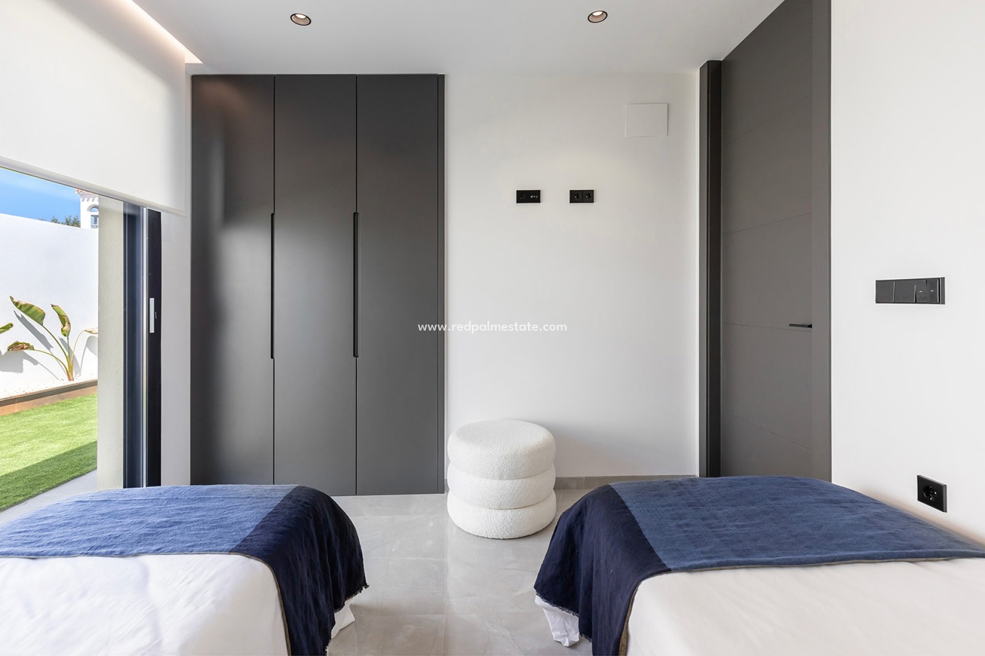 Återförsäljning - Villa -
Torrevieja - La Siesta - El Salado - Torreta