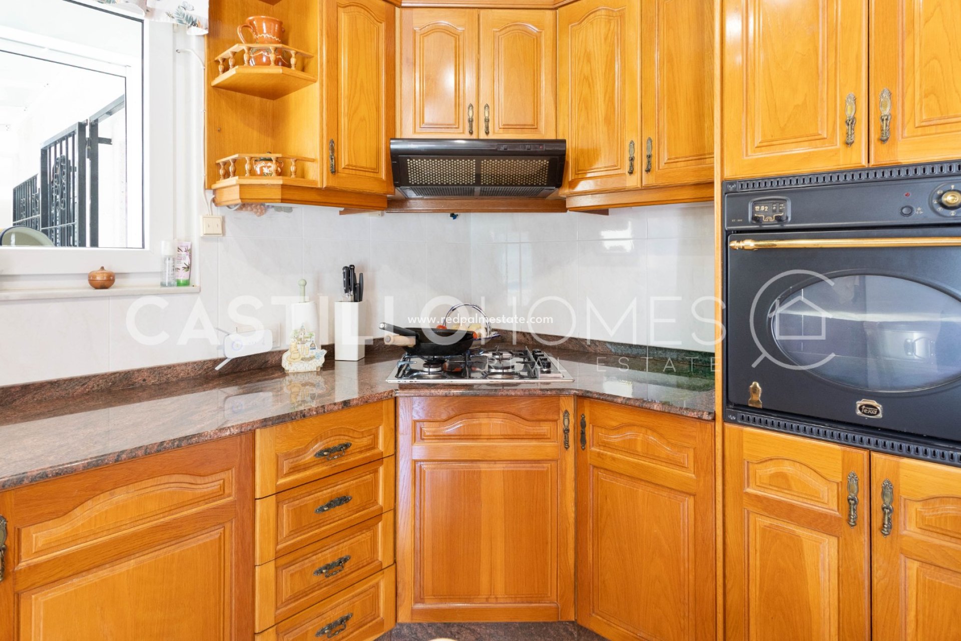 Återförsäljning - Villa -
Torrevieja - La Siesta - El Salado - Torreta