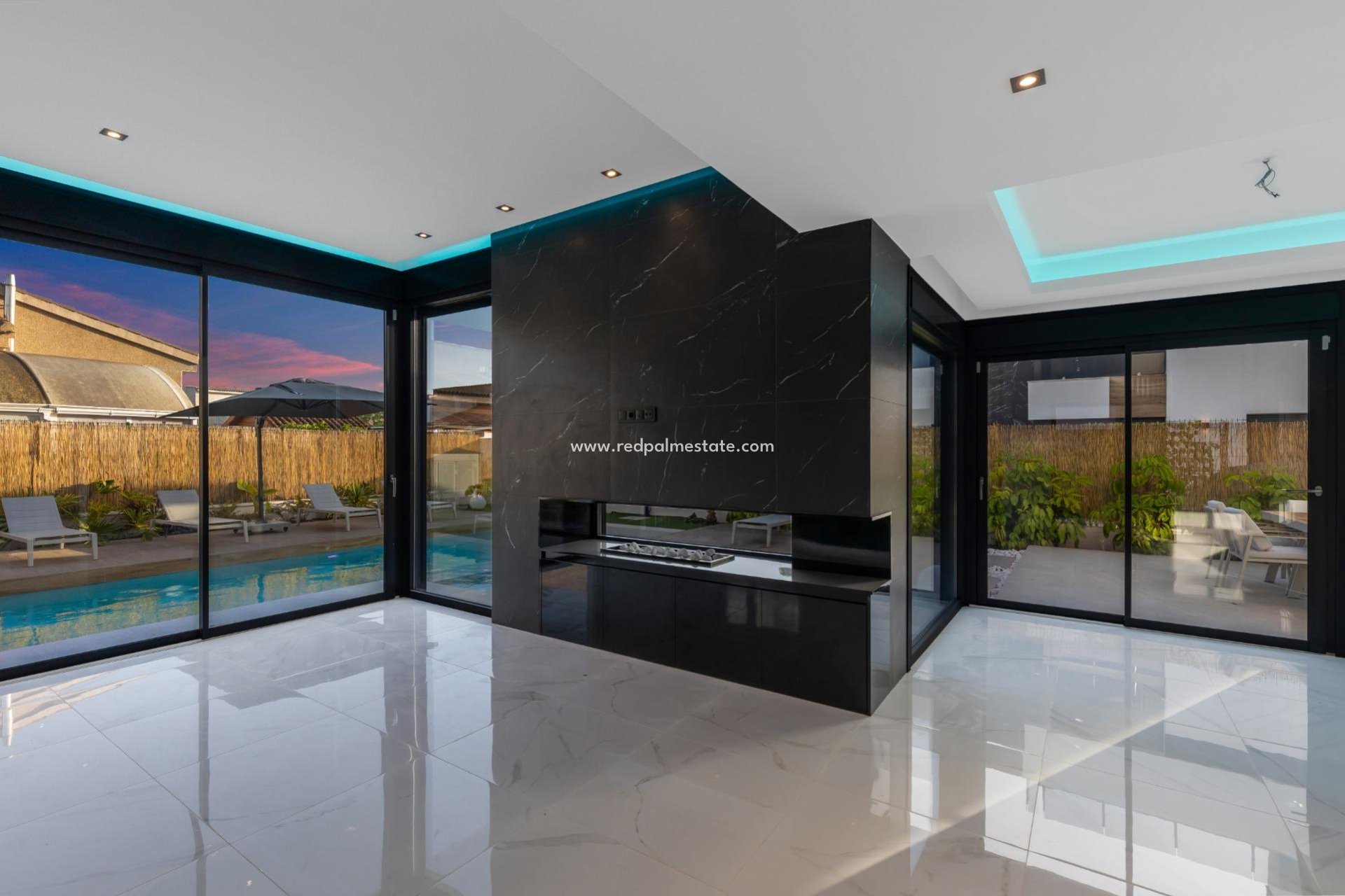 Återförsäljning - Villa -
Torrevieja - La Siesta - El Salado - Torreta