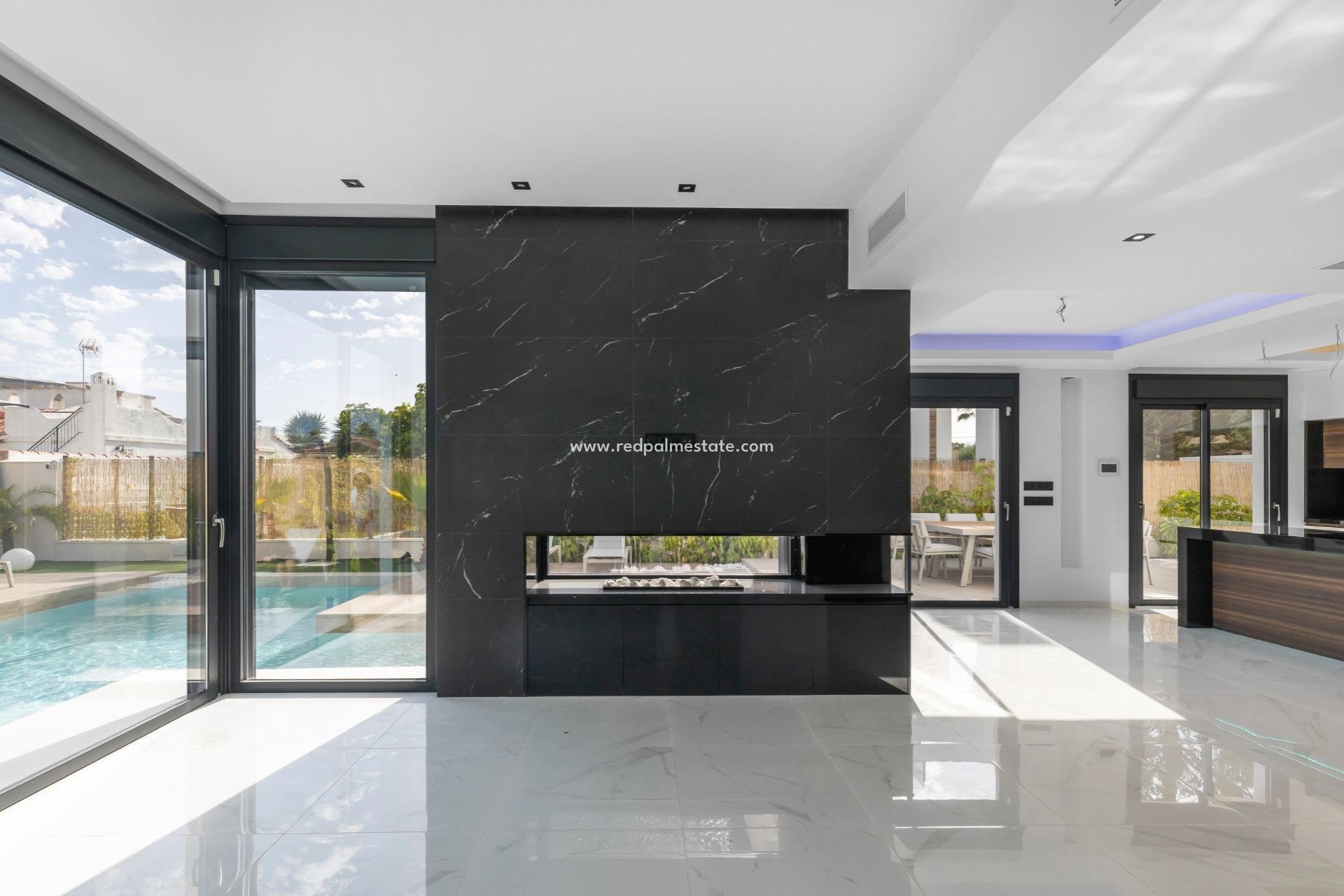 Återförsäljning - Villa -
Torrevieja - La Siesta - El Salado - Torreta